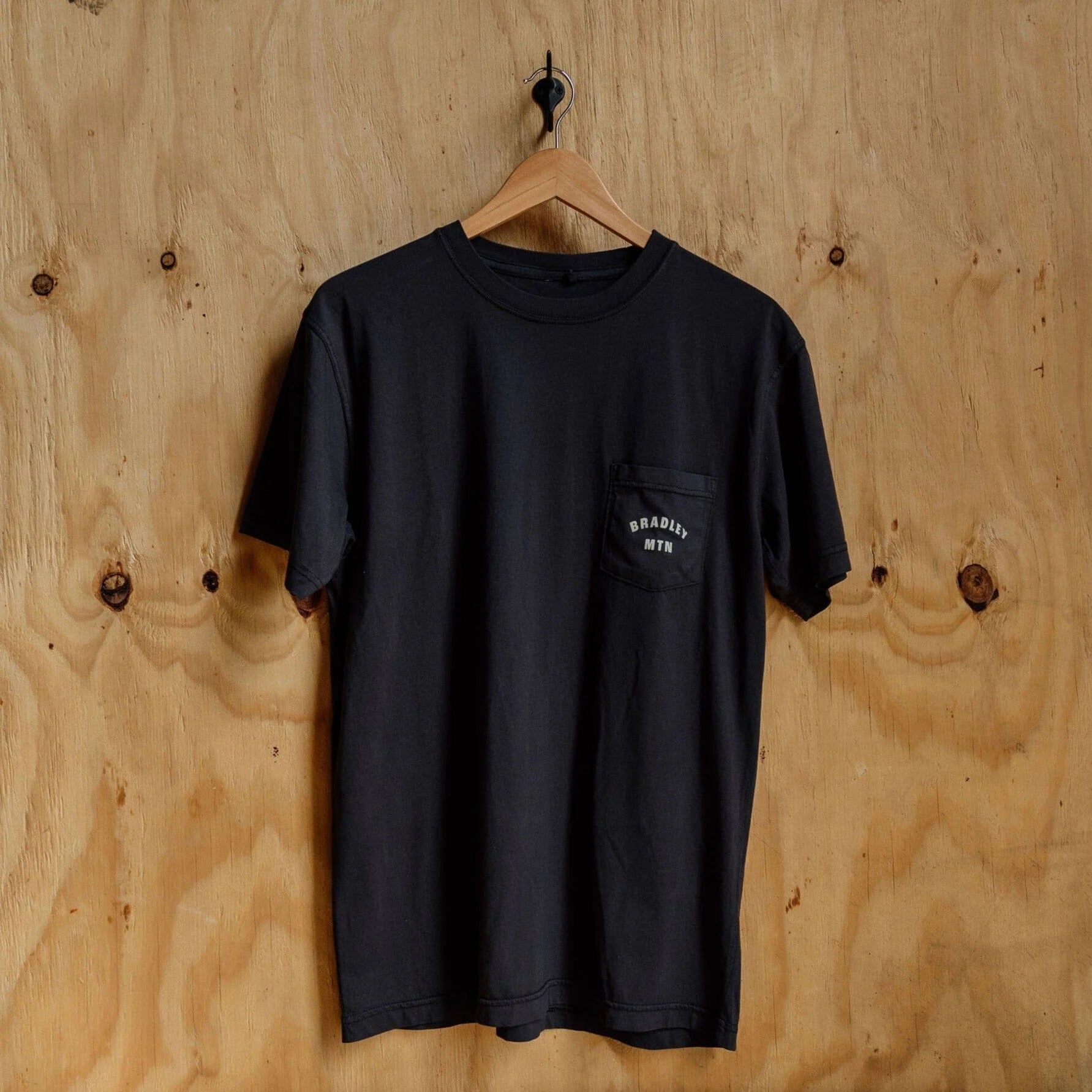 Bradley Mountain - Cowboy Pocket Tee - Vintage Black