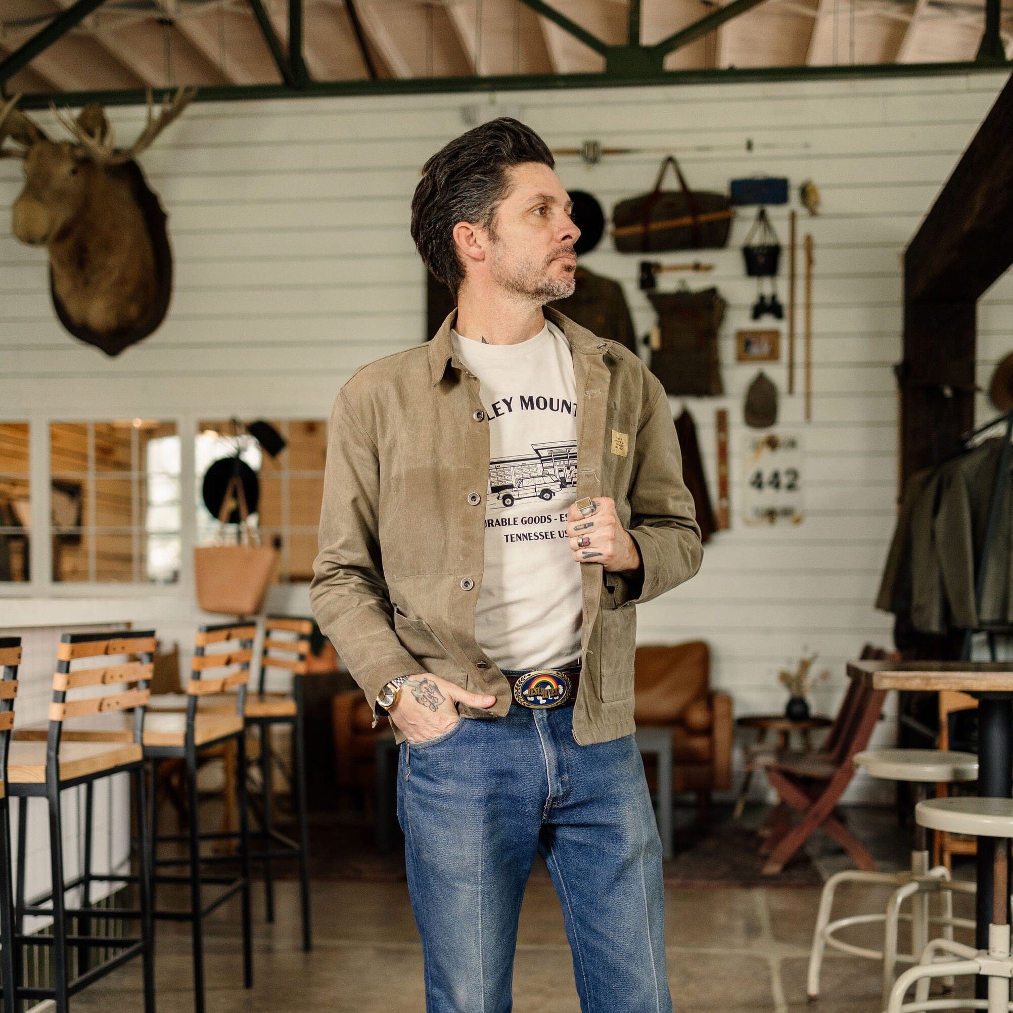 Bradley Mountain - Gas Stadion Tee