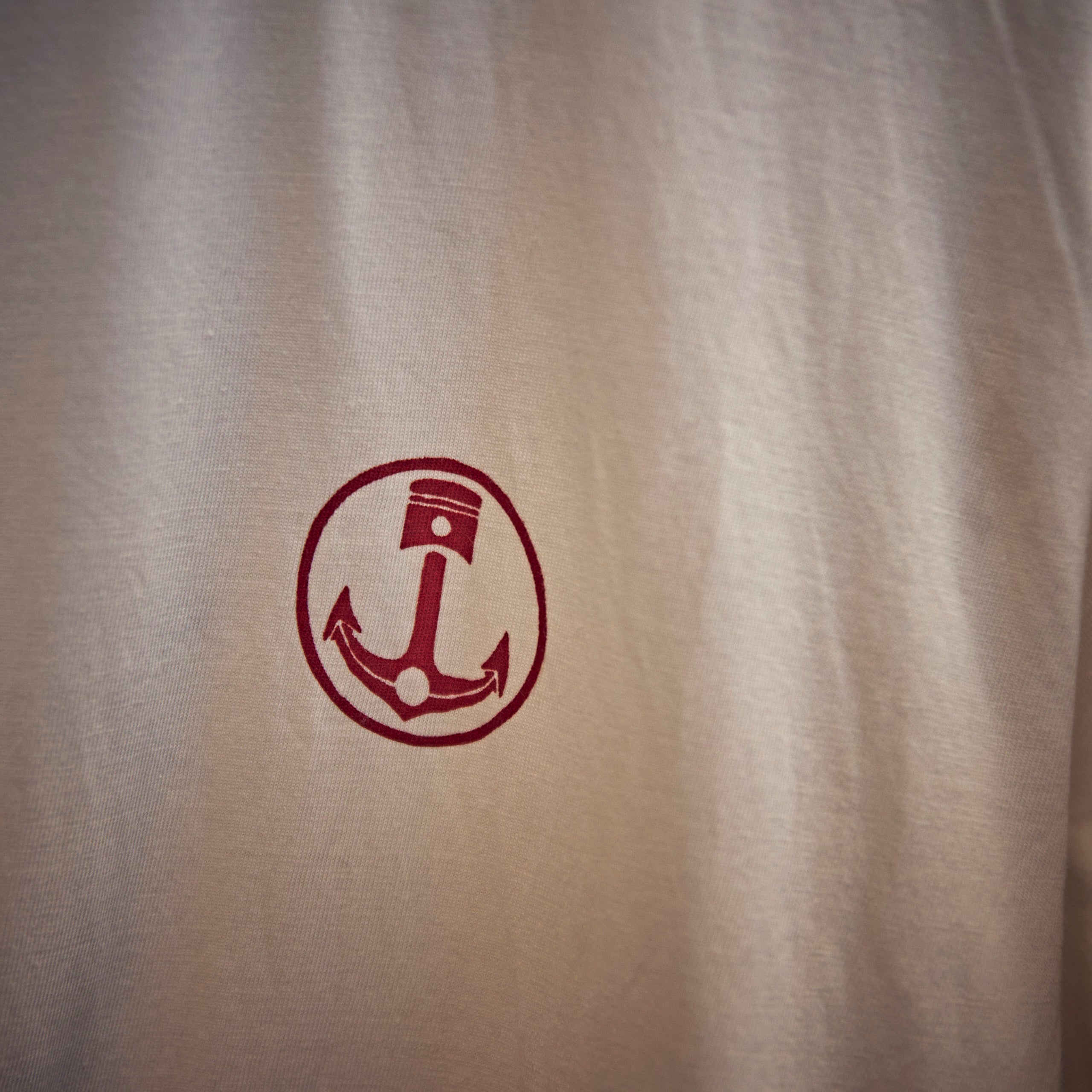 Iron & Resin - Fast or Last - varm hvid