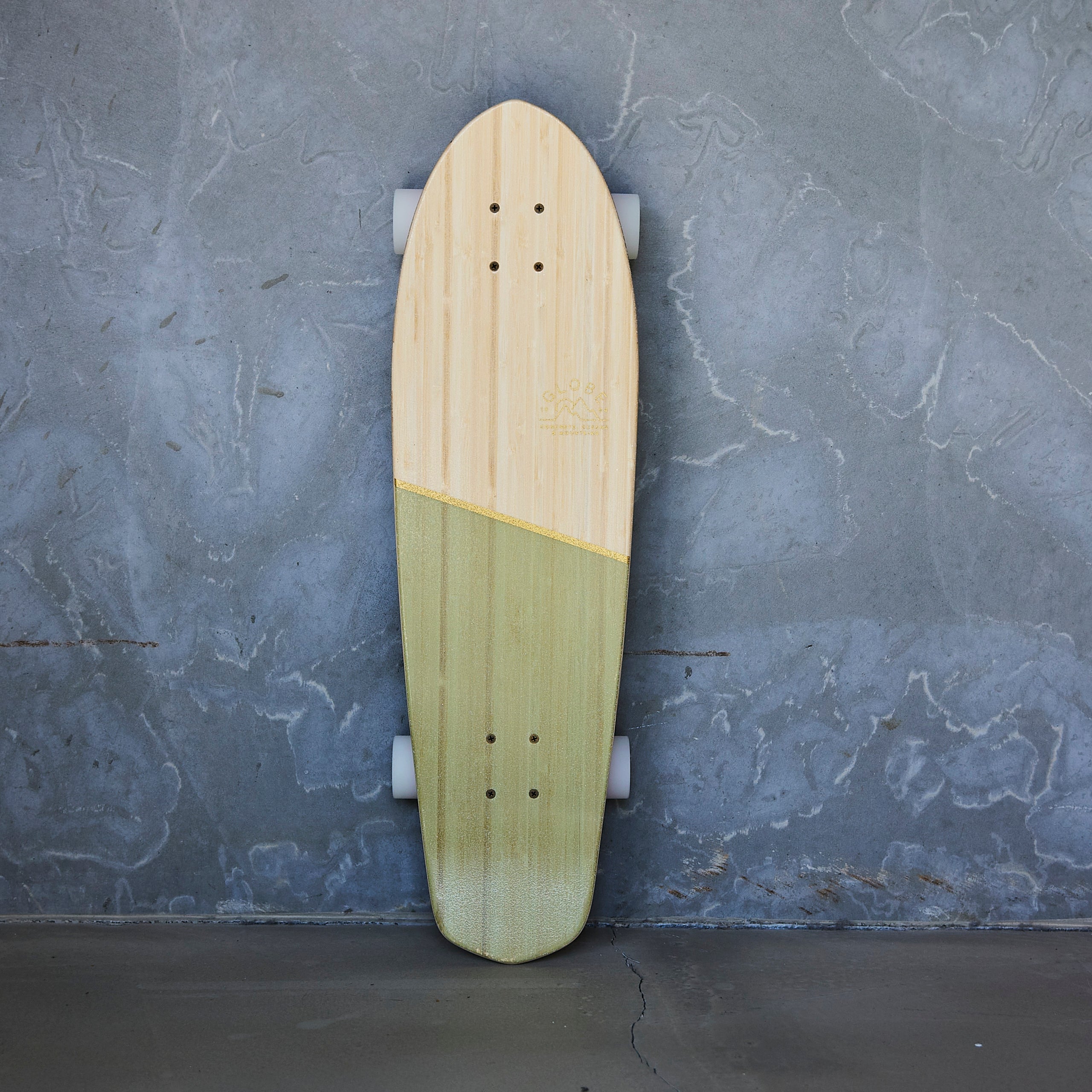 Globe - Big Blazer 32"Cruiser Bamboo/Olive