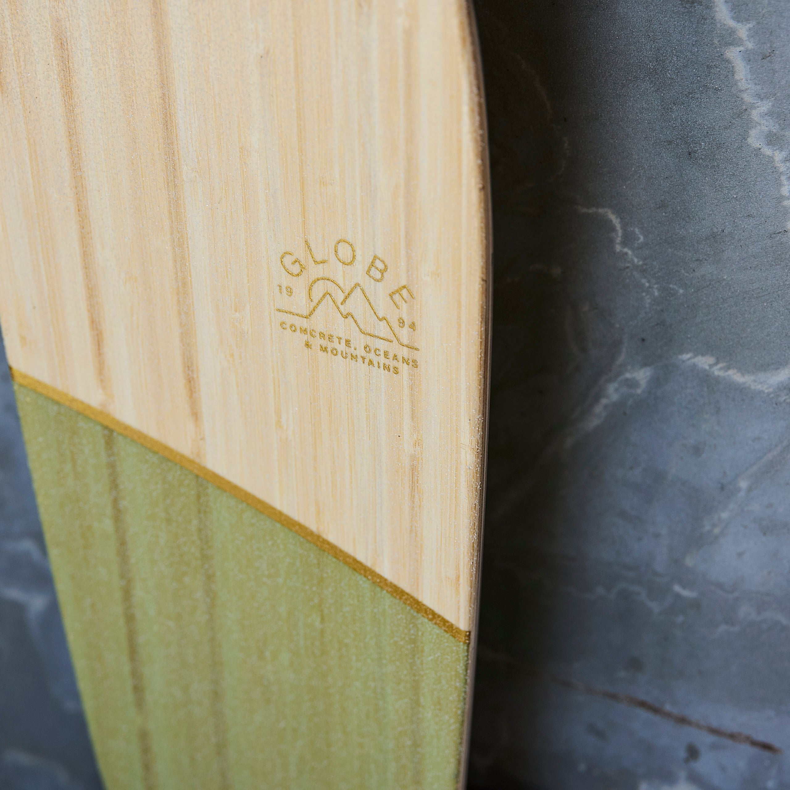 Globe - Big Blazer 32"Cruiser Bamboo/Olive