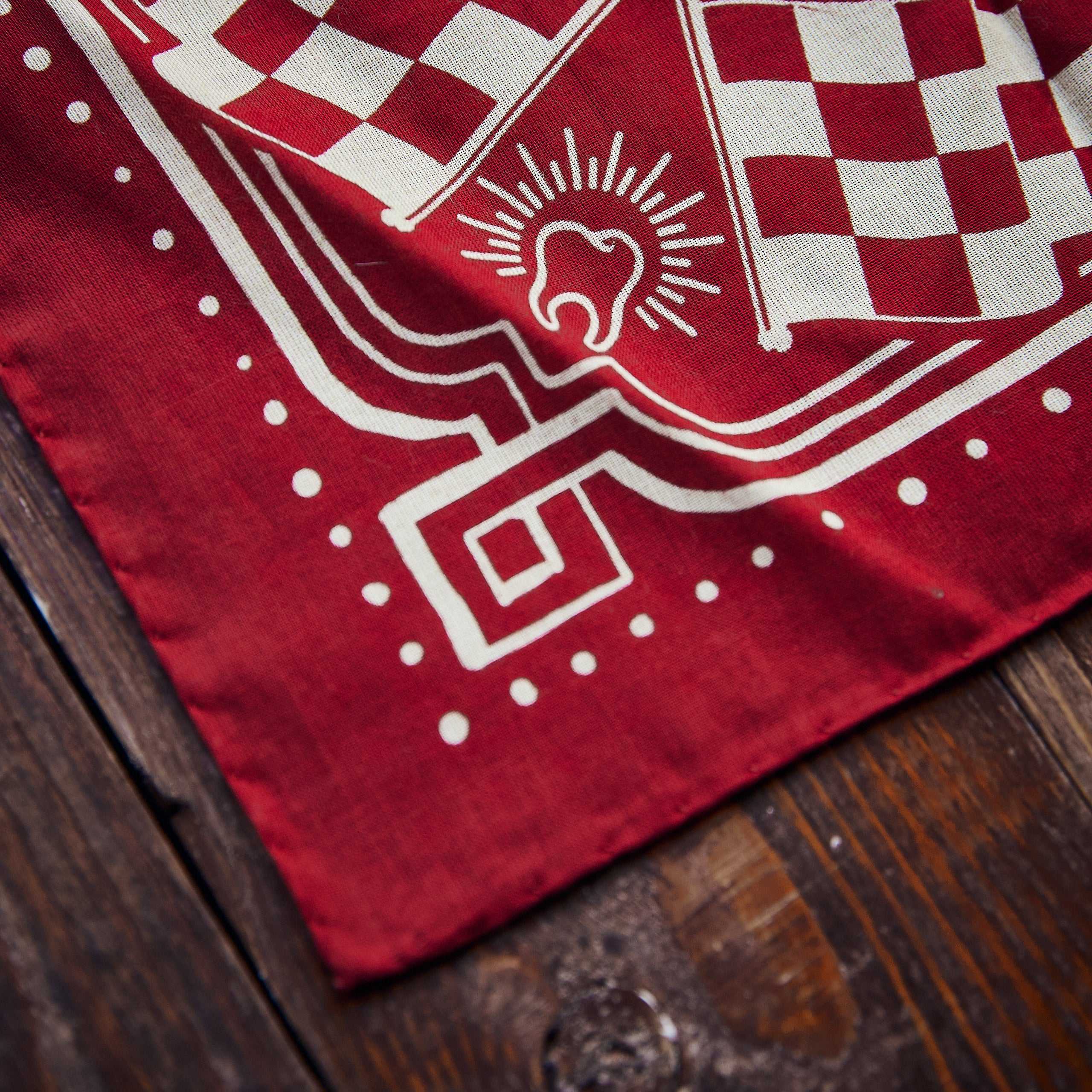 Hen's Teeth - Bandana - Red