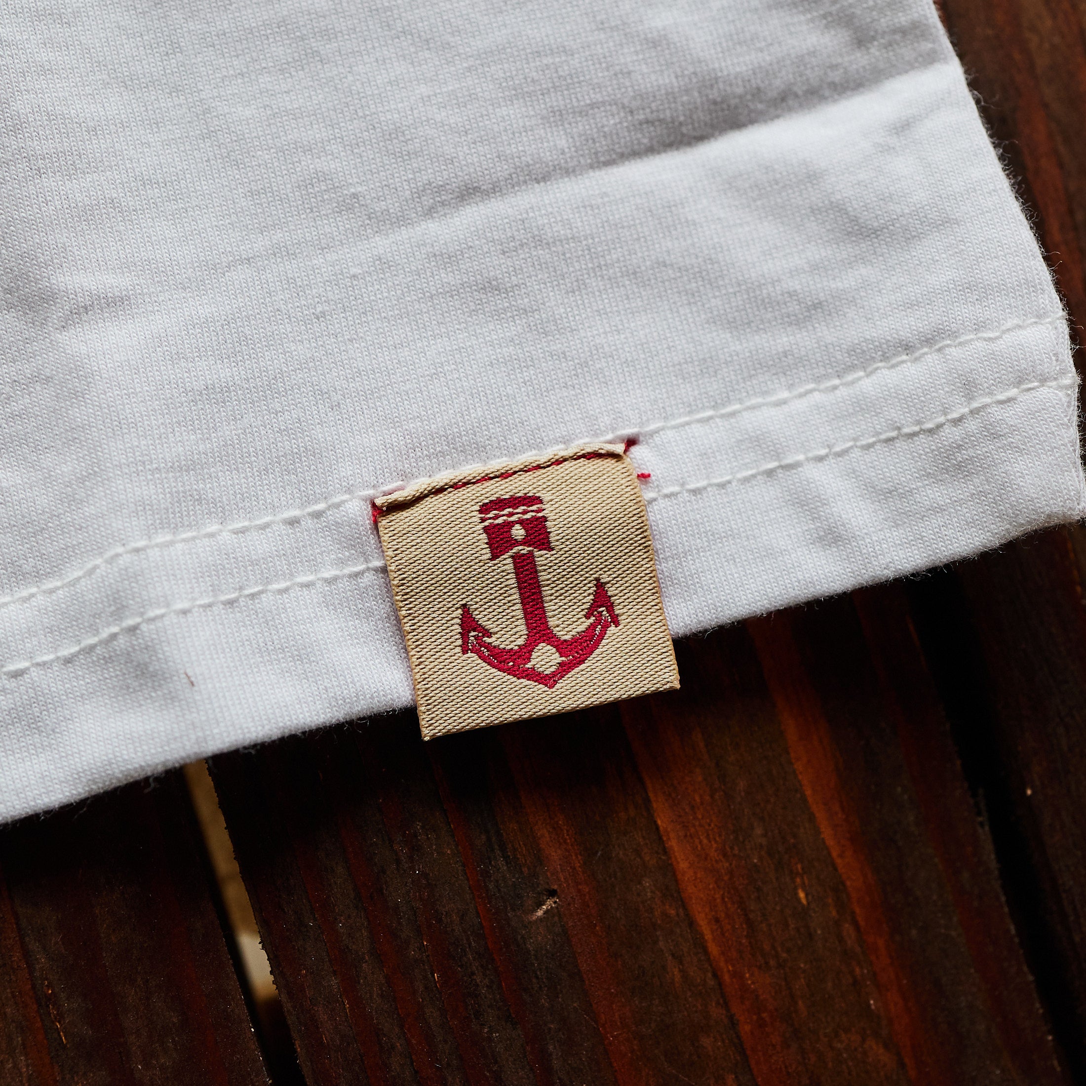 Iron & Resin - COAST TEE - WHITE