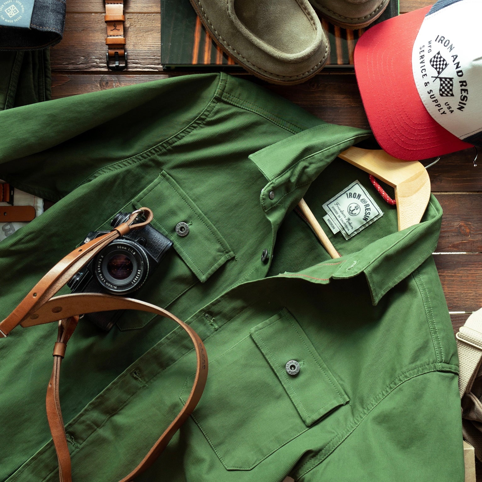 IRON & RESIN - LASSEN SHIRT - GRØN