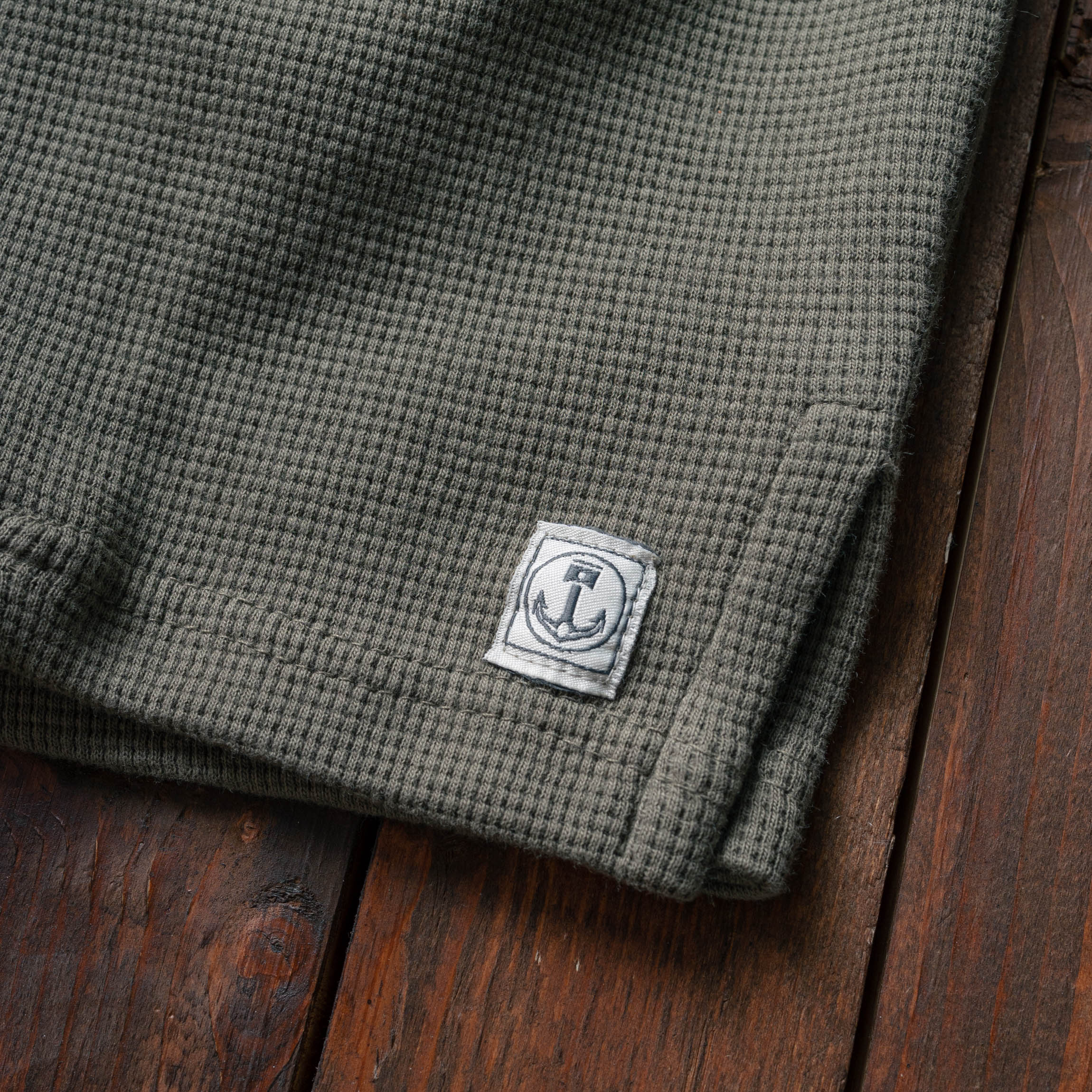 Iron & Resin - Keanu Hoodie - Olive