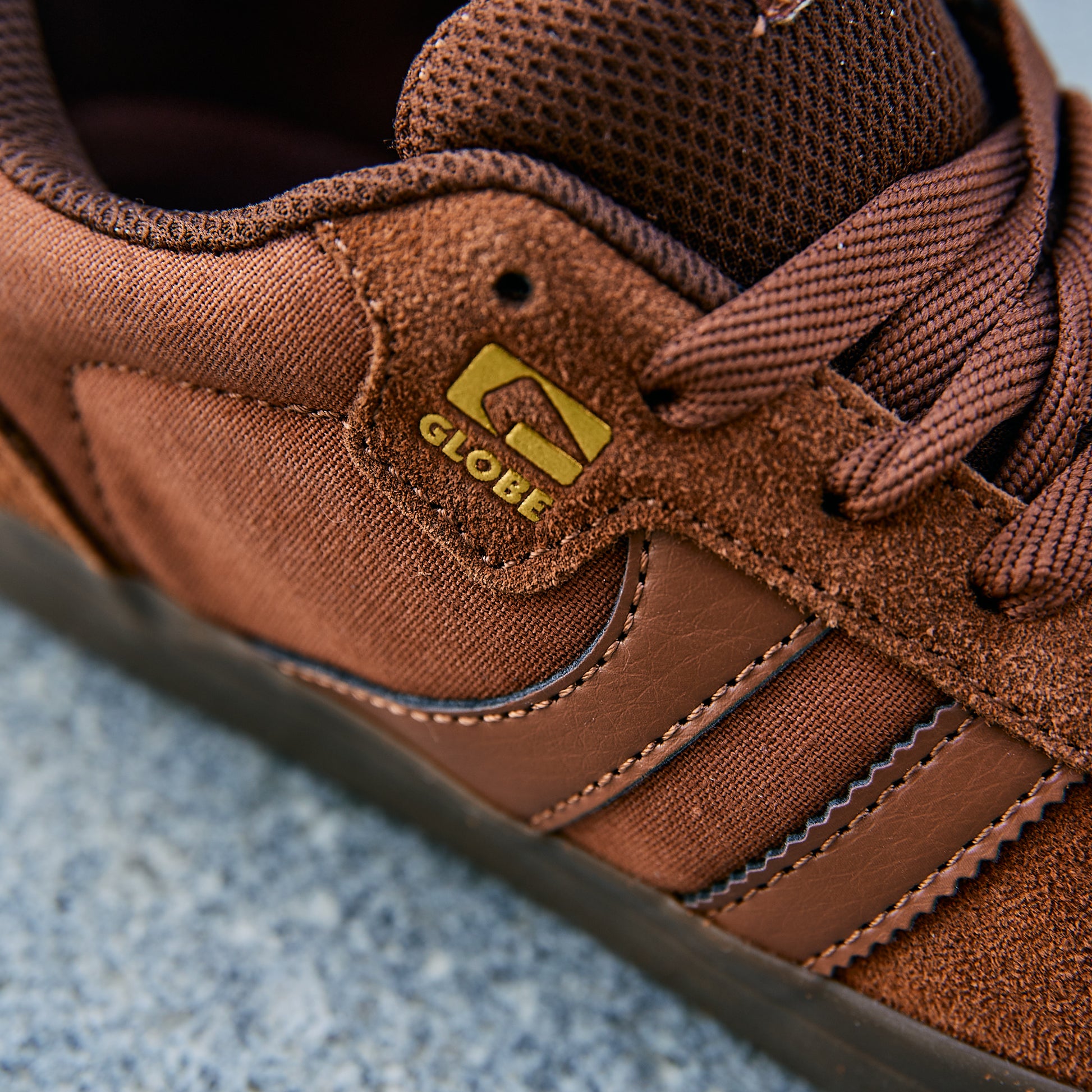 GLOBE - SNEAKER - Nutshell