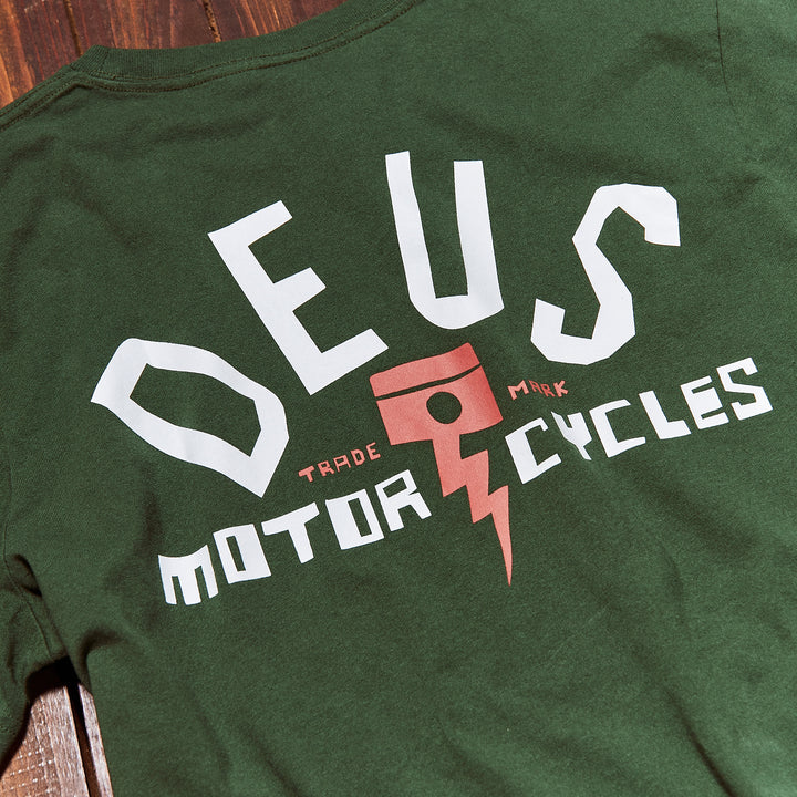 Deus Ex Machina - Pisstin Tee - Green