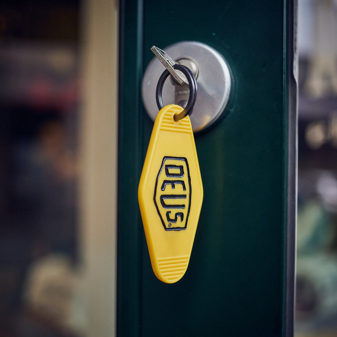 Deus Ex Machina - Motel Key Hanger Yellow/Beige