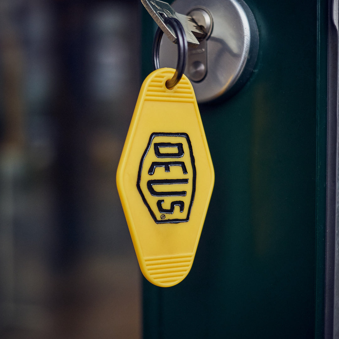 Deus Ex Machina - Motel Key Hanger Gul/Beige