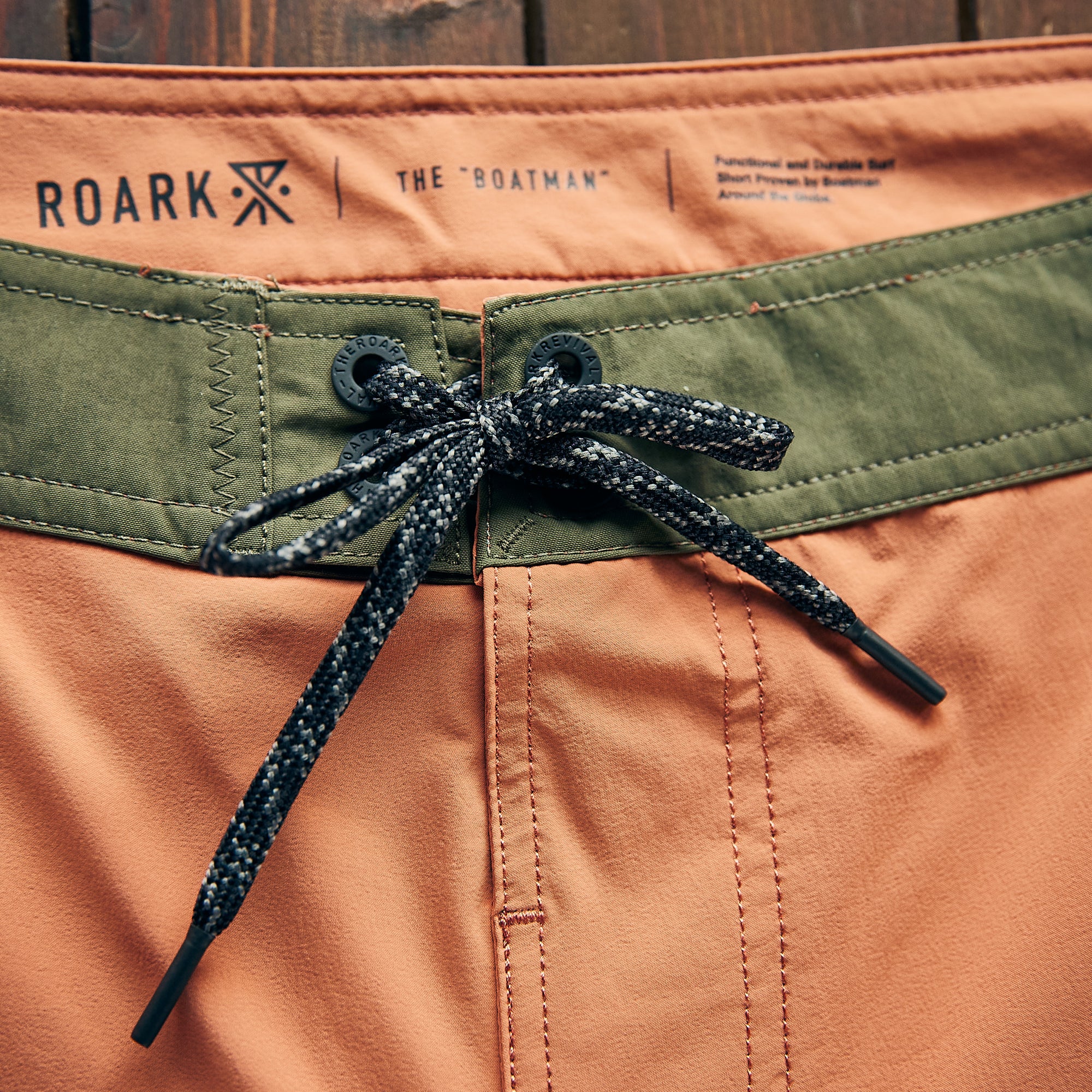 ROARK - BOATMAN 2.0 17" SAFFRON RED