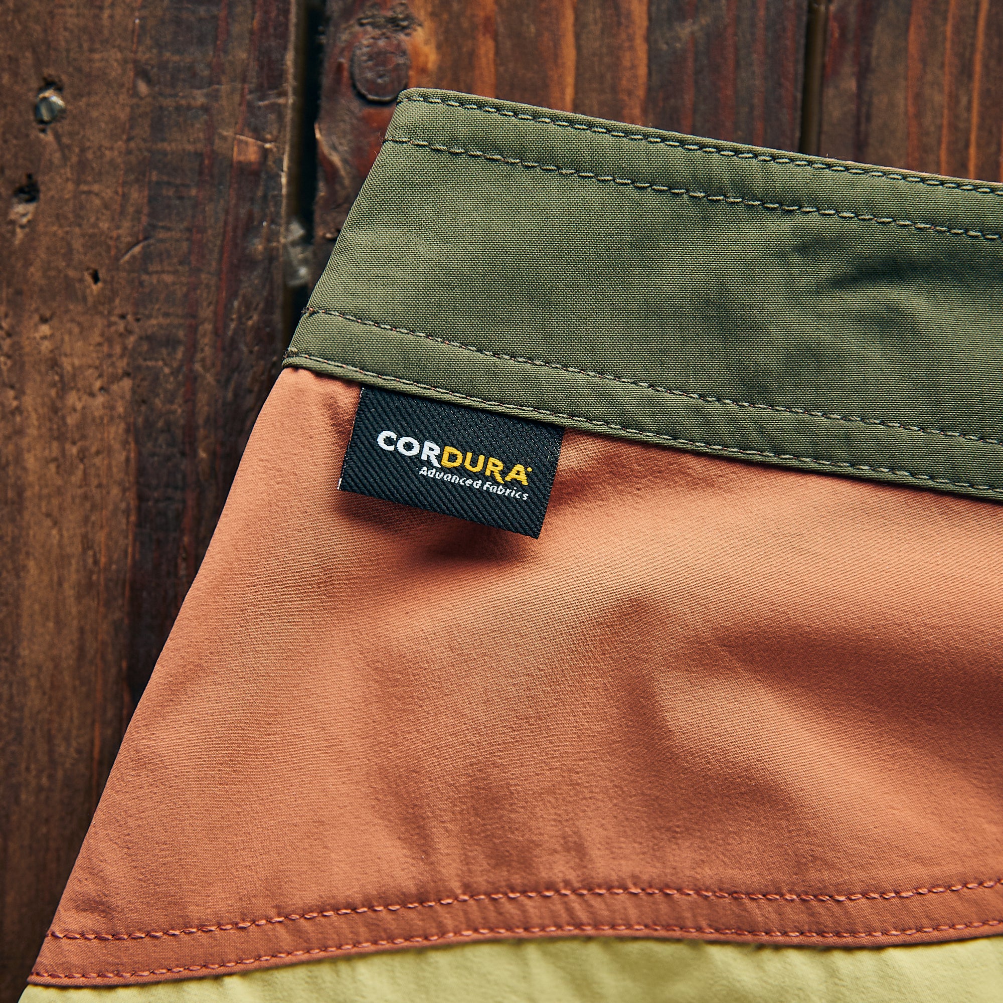 ROARK - BOATMAN 2.0 17" SAFFRON RED