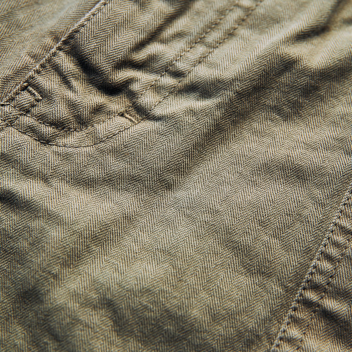 Iron & Resin - BRIGADE HERRINGBONE SHORT - Army Green