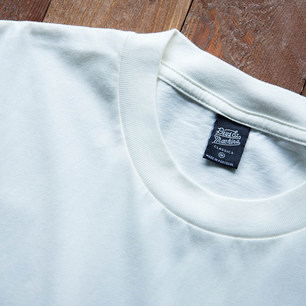 DEUS EX MACHINA - Piston White
