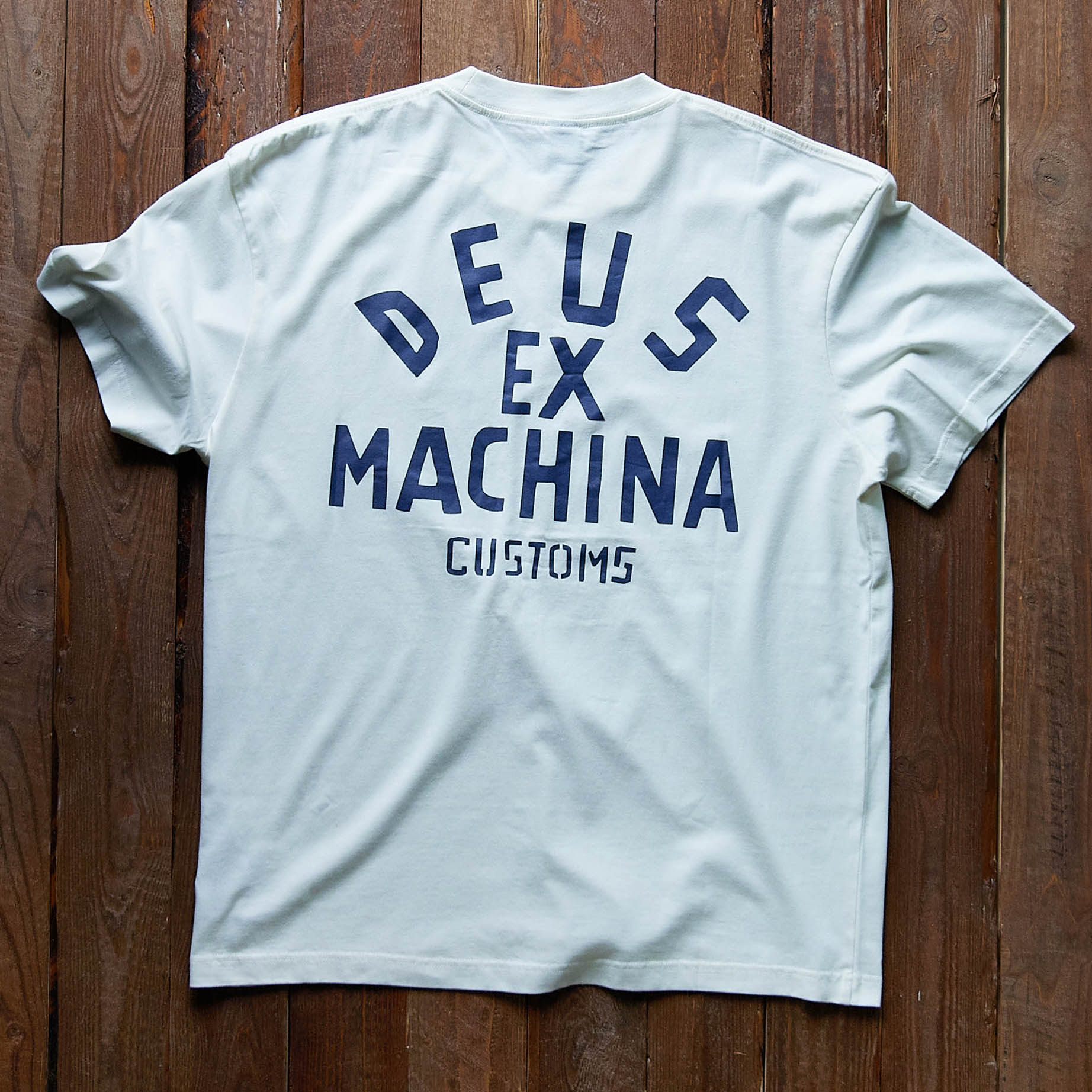 DEUS EX MACHINA - Piston White
