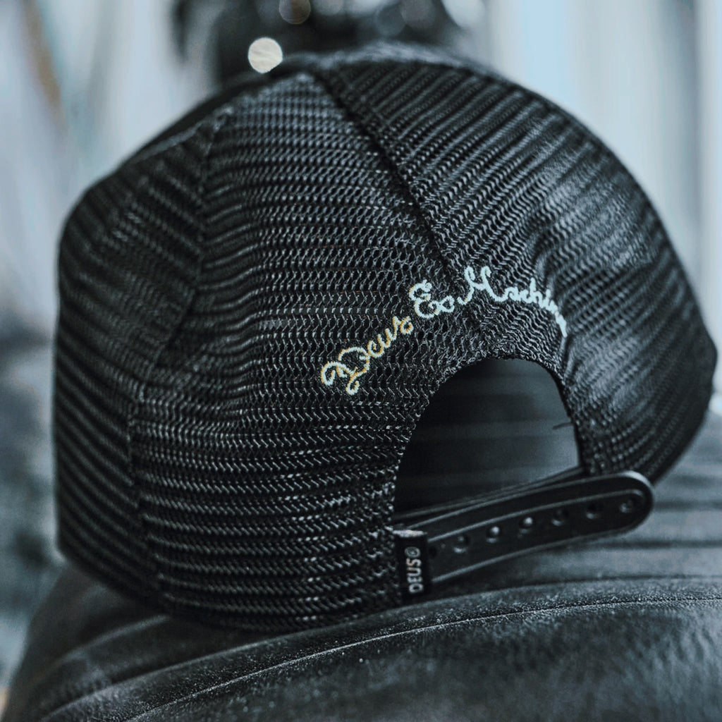 Deus Ex Machina - Malden Trucker