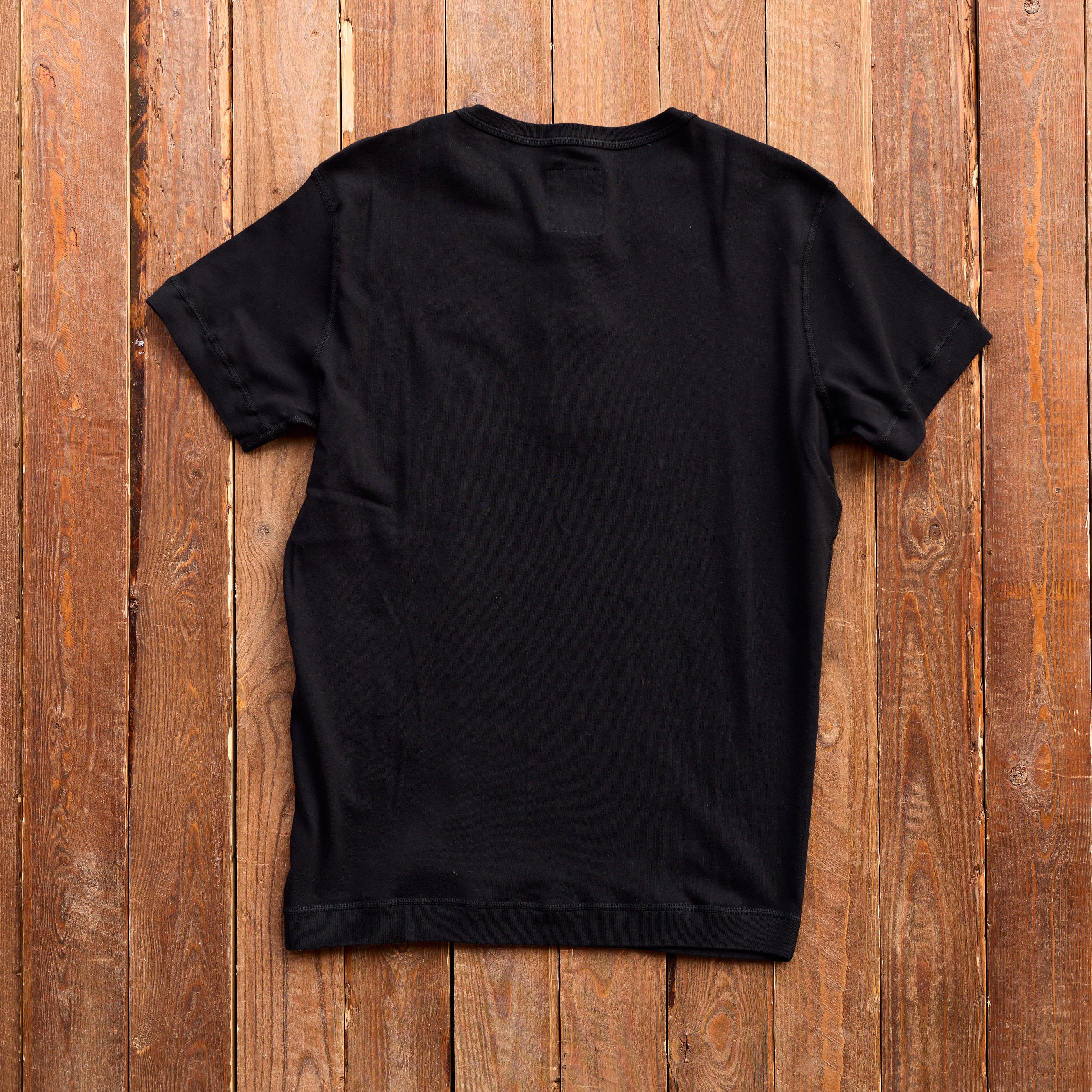 Hemen Biarritz - Henley Luzien SS - Sort