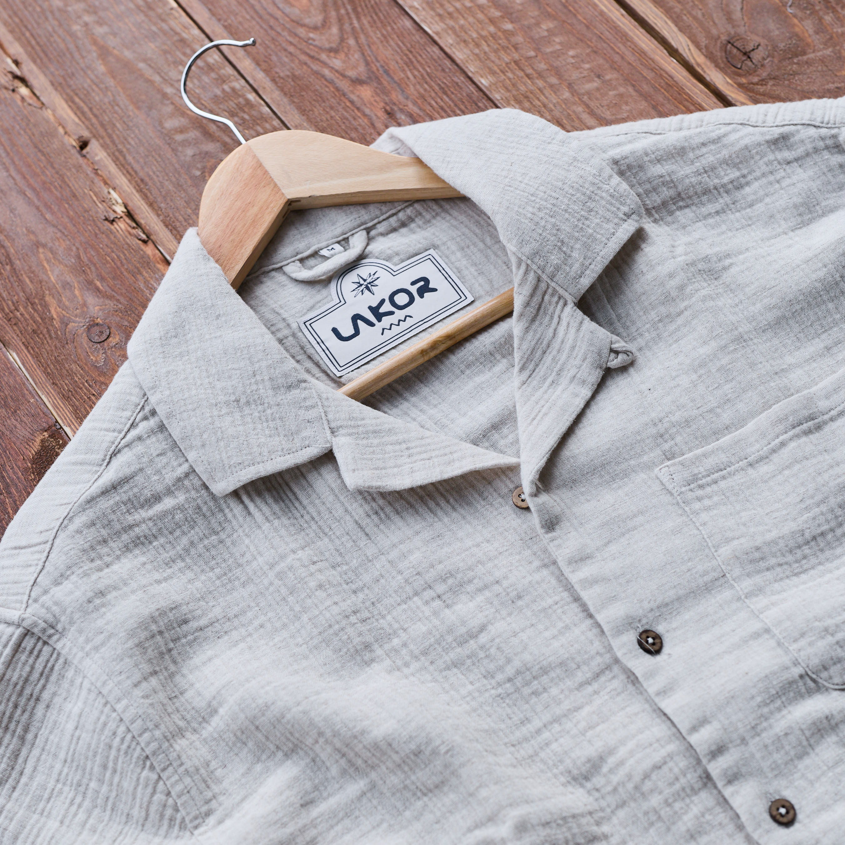 Lakor - Coastline Short Havanna - Rå-hvid