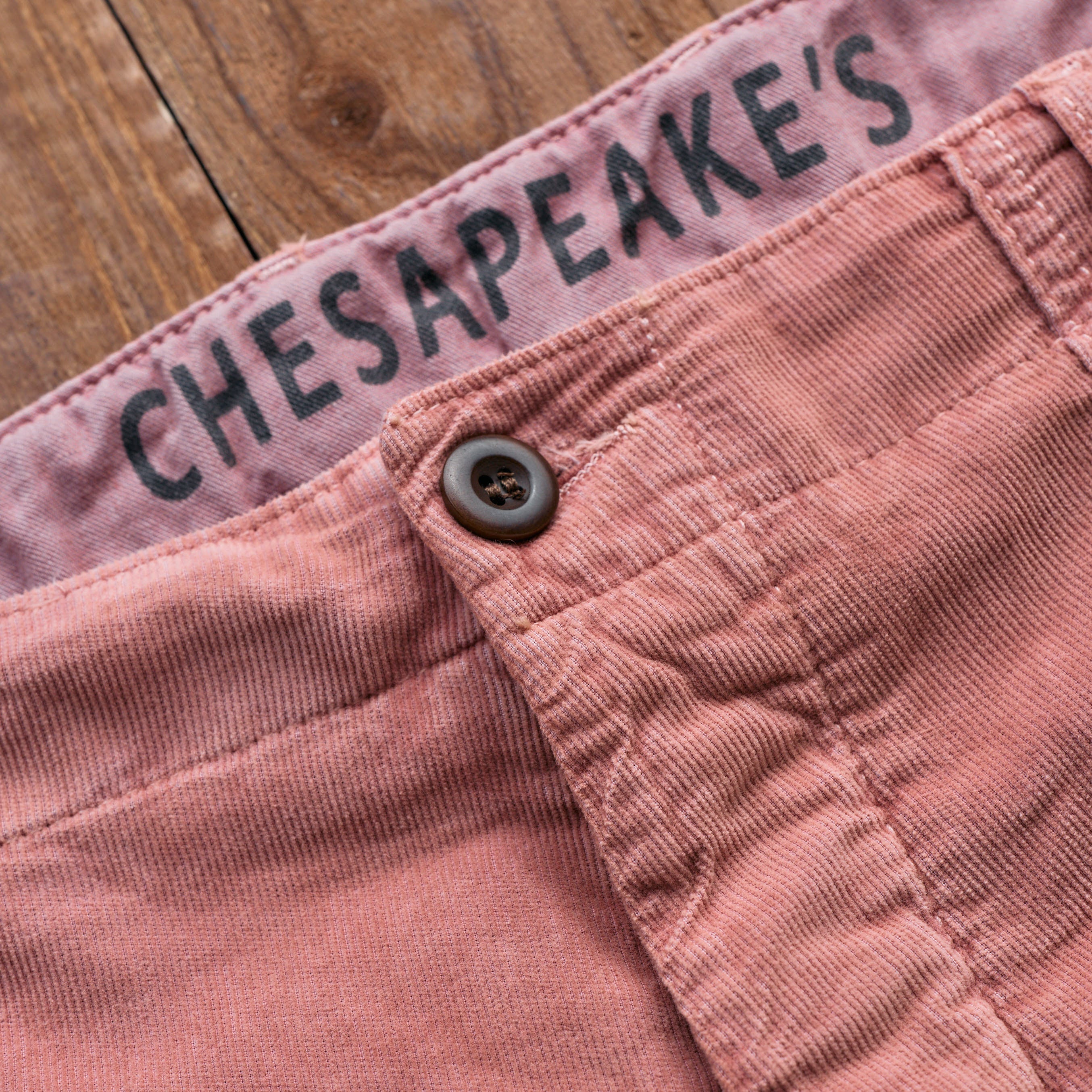 CHESAPEAKE'S - Fatigue Shorts - Fløjl - Coral