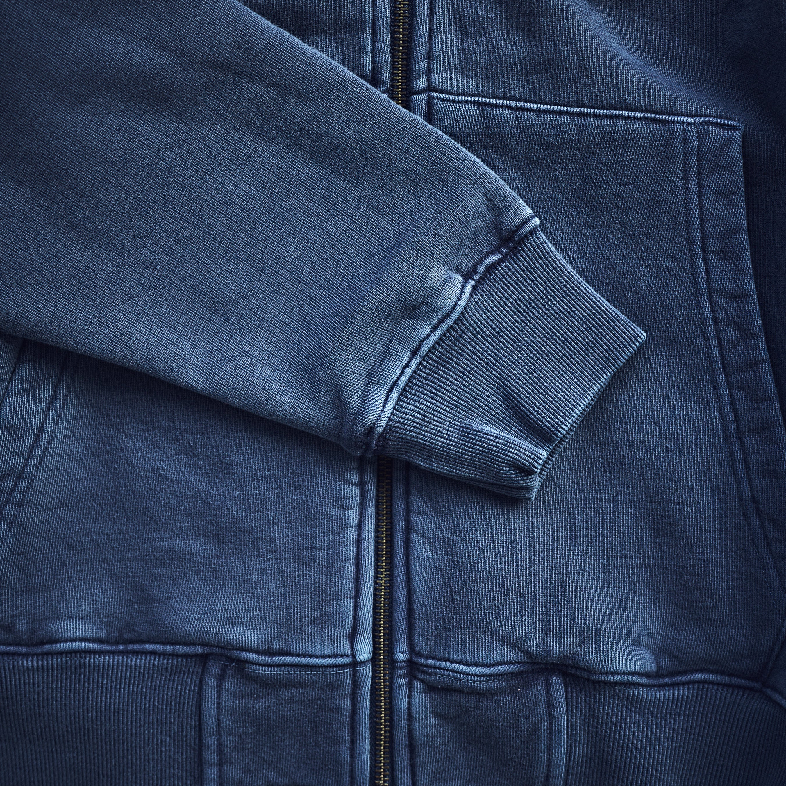 DEUS EX MACHINA - Shield Garment Dyed Zip Hoodie