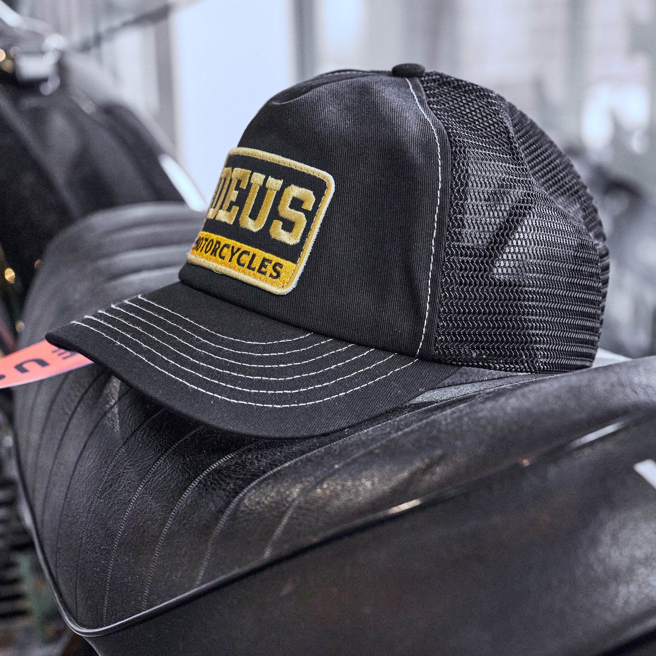 Deus Ex Machina - Malden Trucker