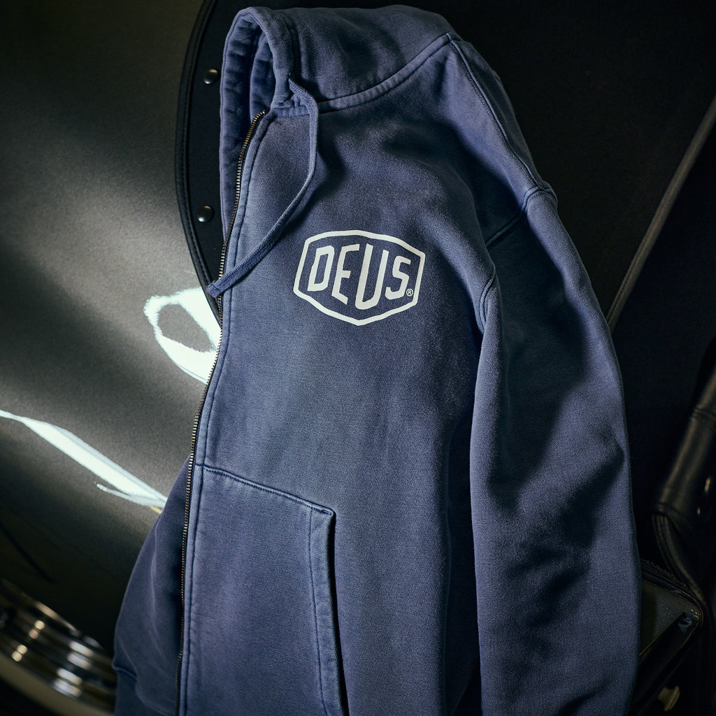 DEUS EX MACHINA - Shield Garment Dyed Zip Hoodie