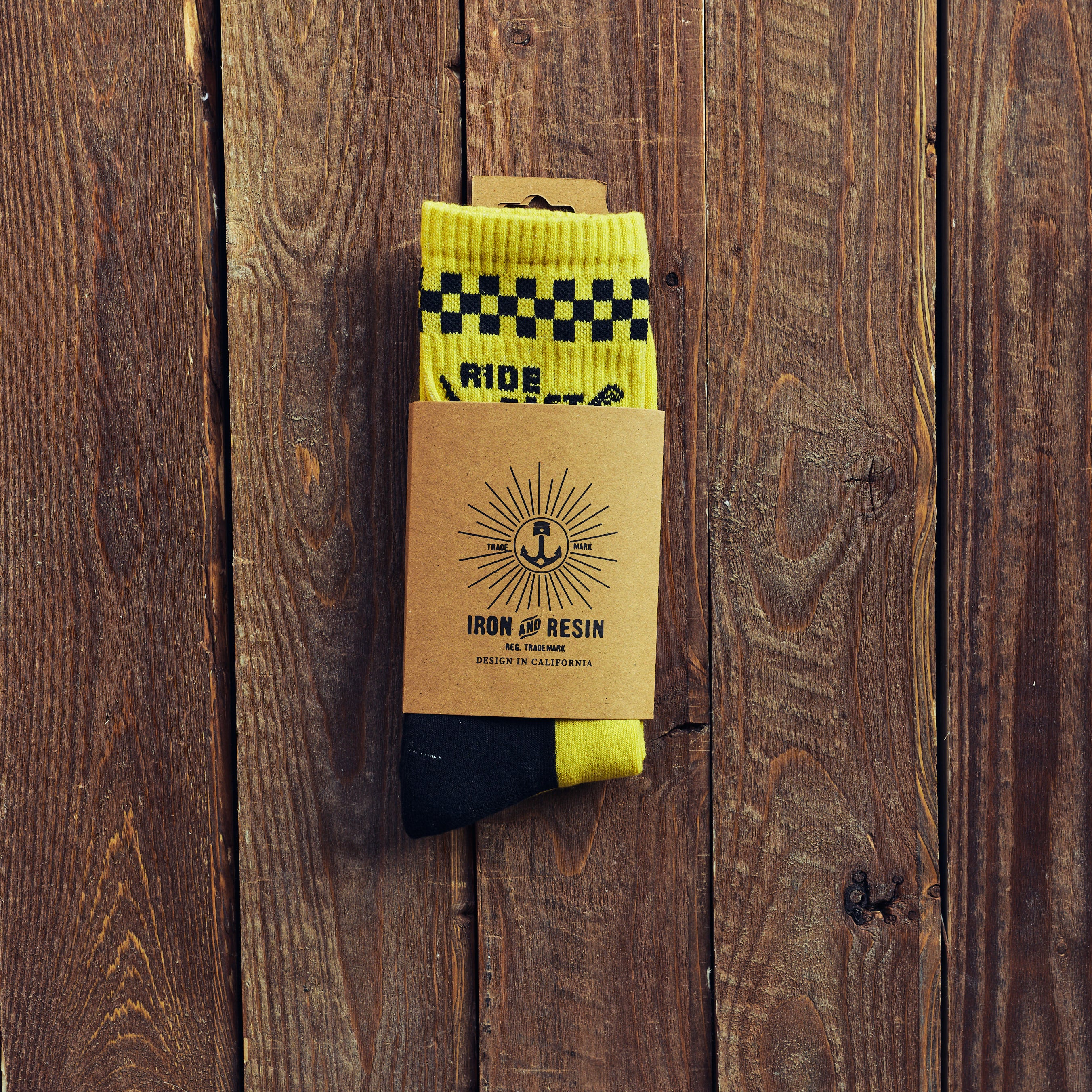 Iron & Resin -   Ride Fast Sock