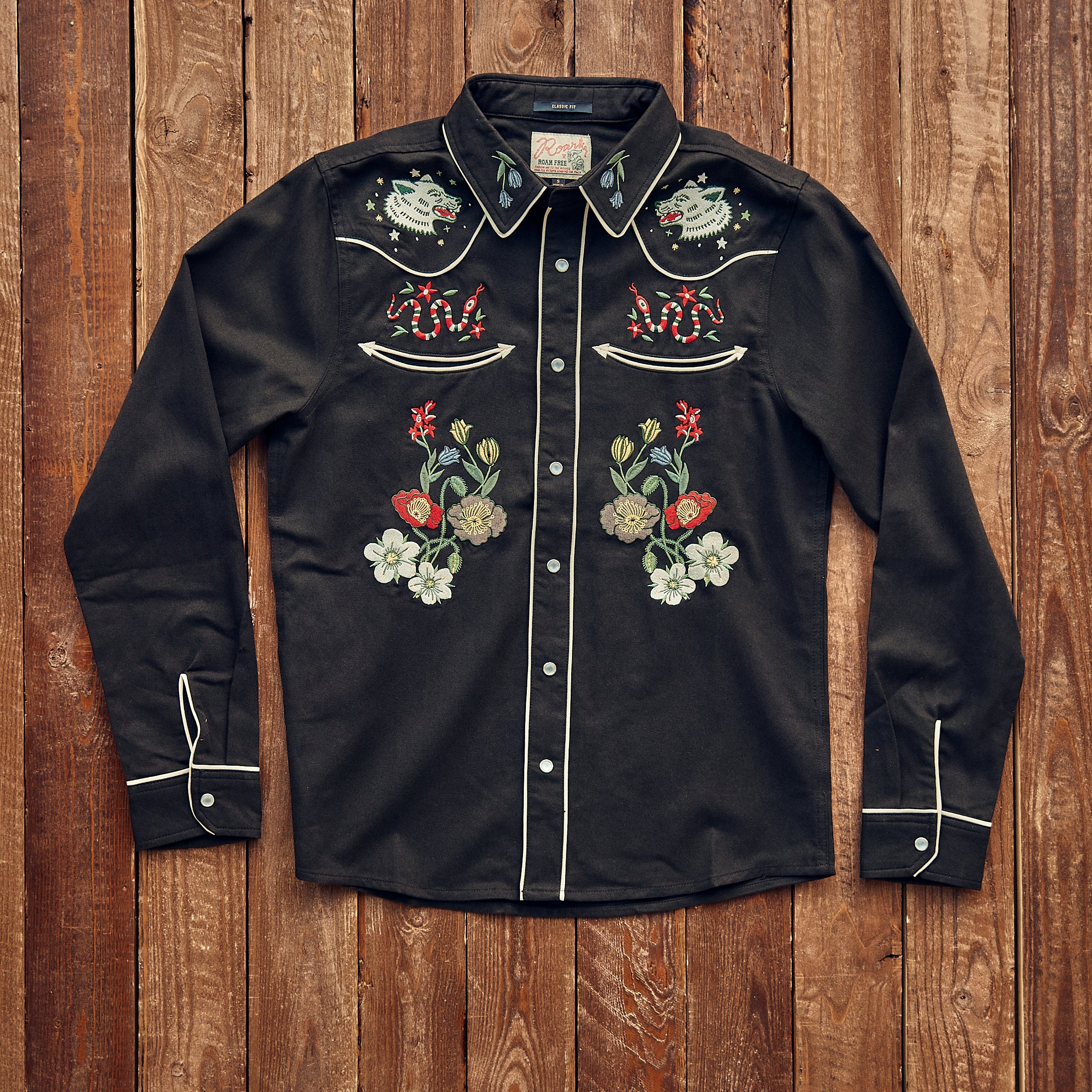 ROARK - The Lone Wolf - Black