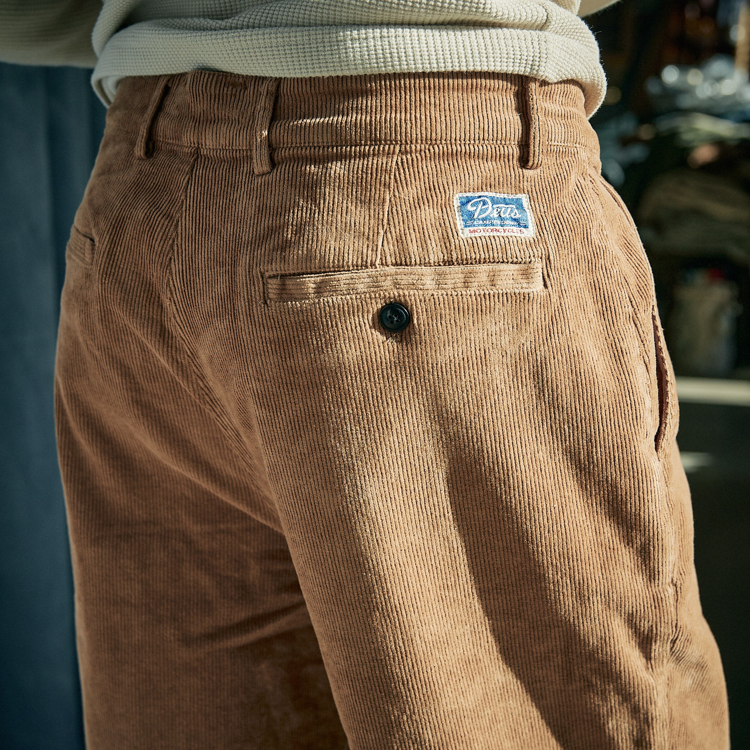 DEUS - Fløjlsbukser - Malvo Cord Pants - Bronze
