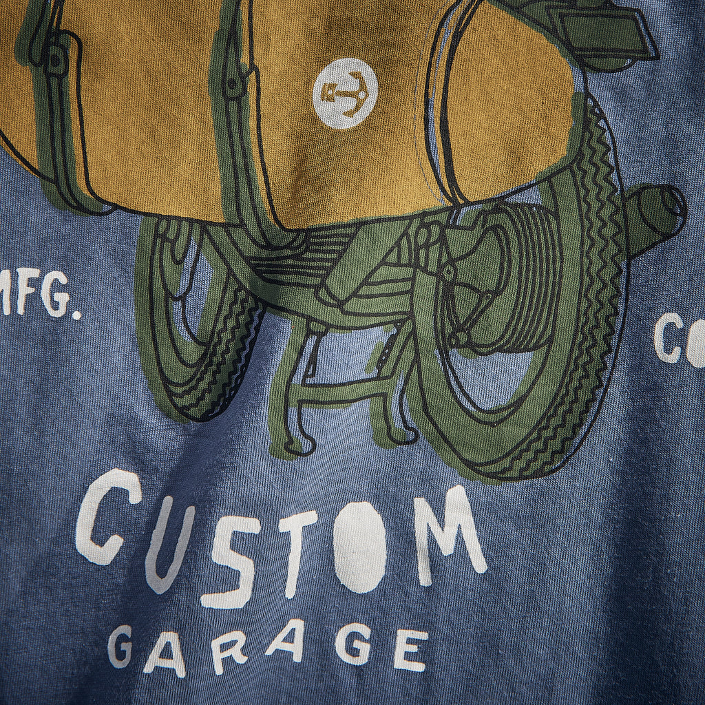 Iron & Resin - Custom Garage Pocket tee