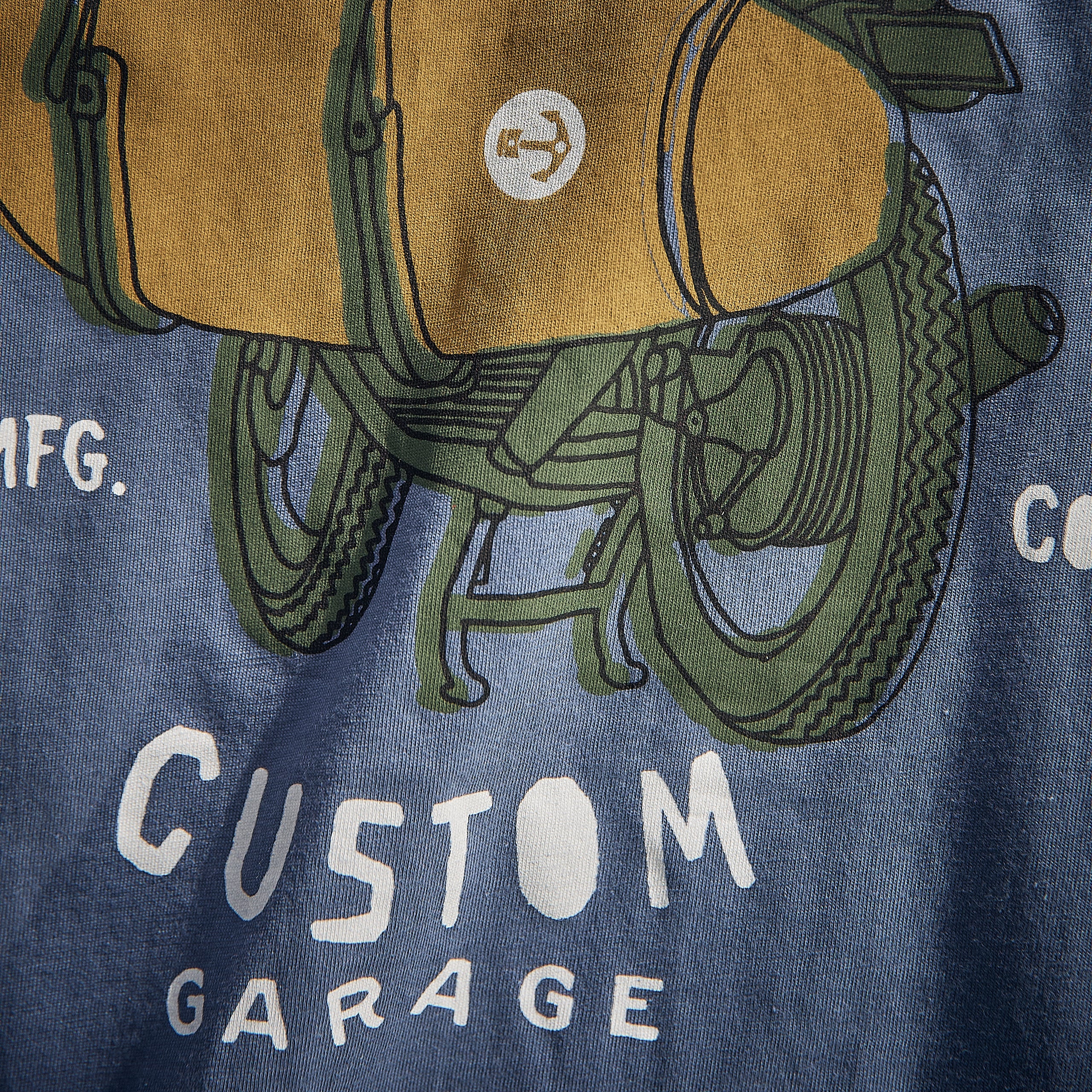 Iron & Resin - Custom Garage Pocket tee