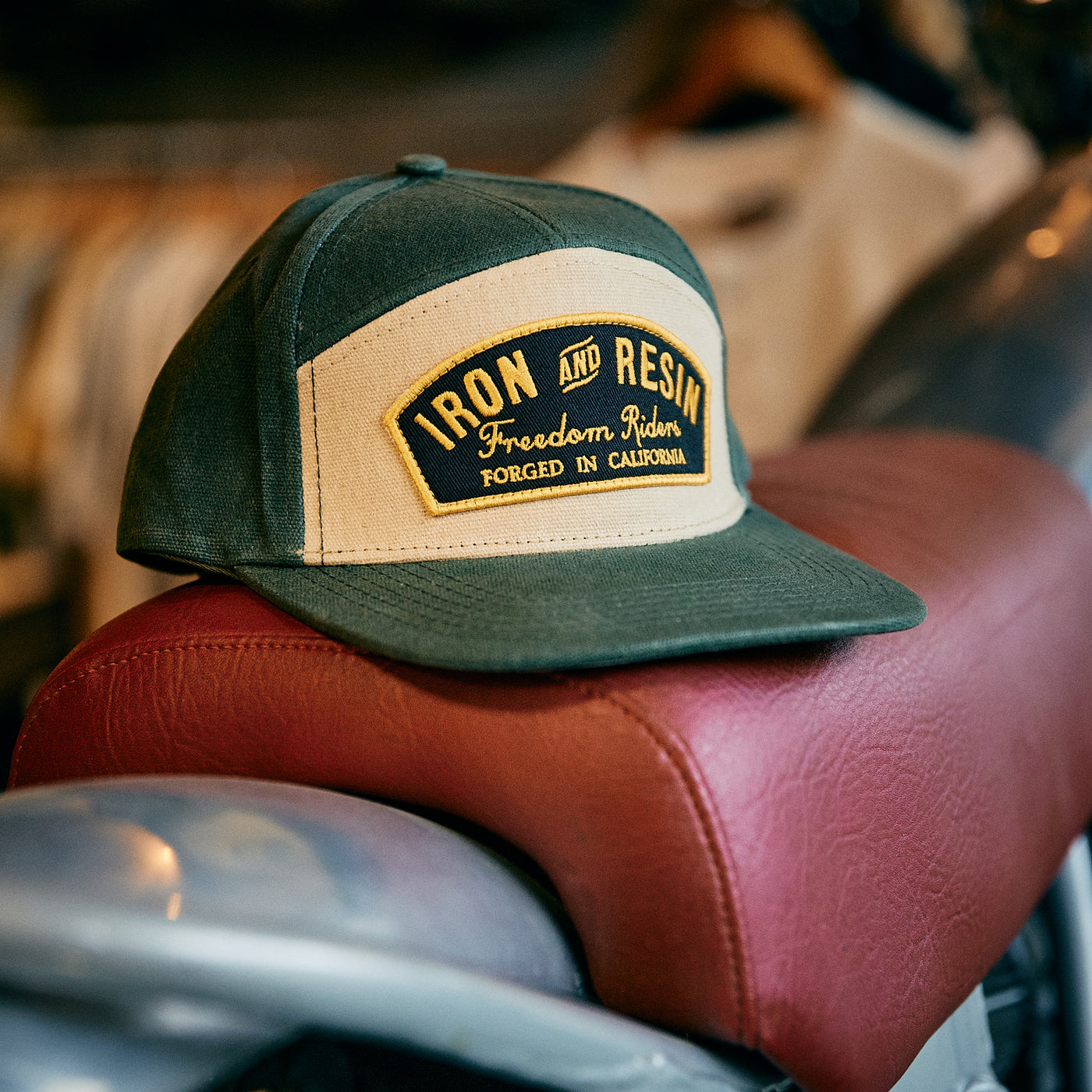 Iron & Resin - Waxed Canvas Trapper Cap - Green