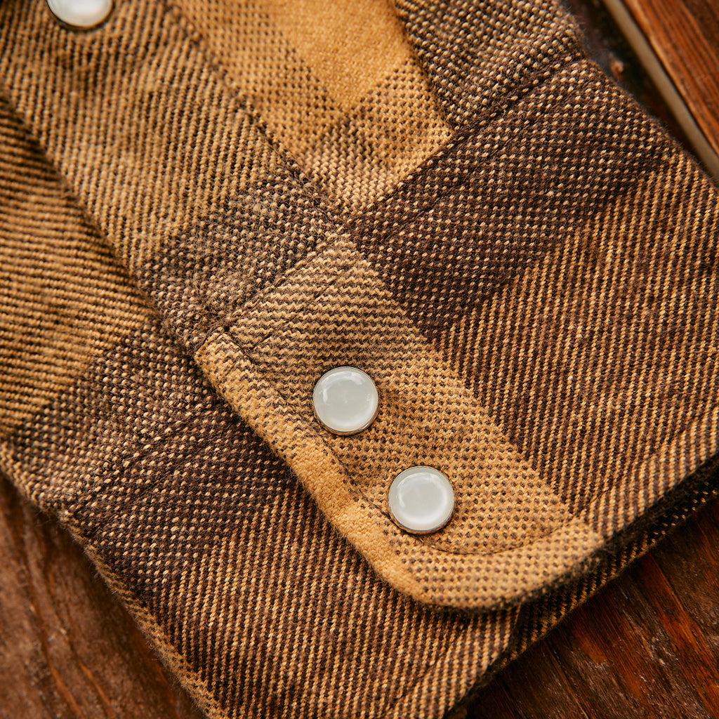 Iron & Resin - Somi'S Shirt