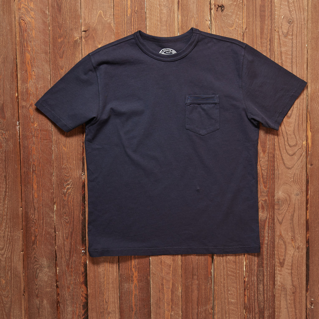 Chesapeake's - Lighthouse Tee - navy/white