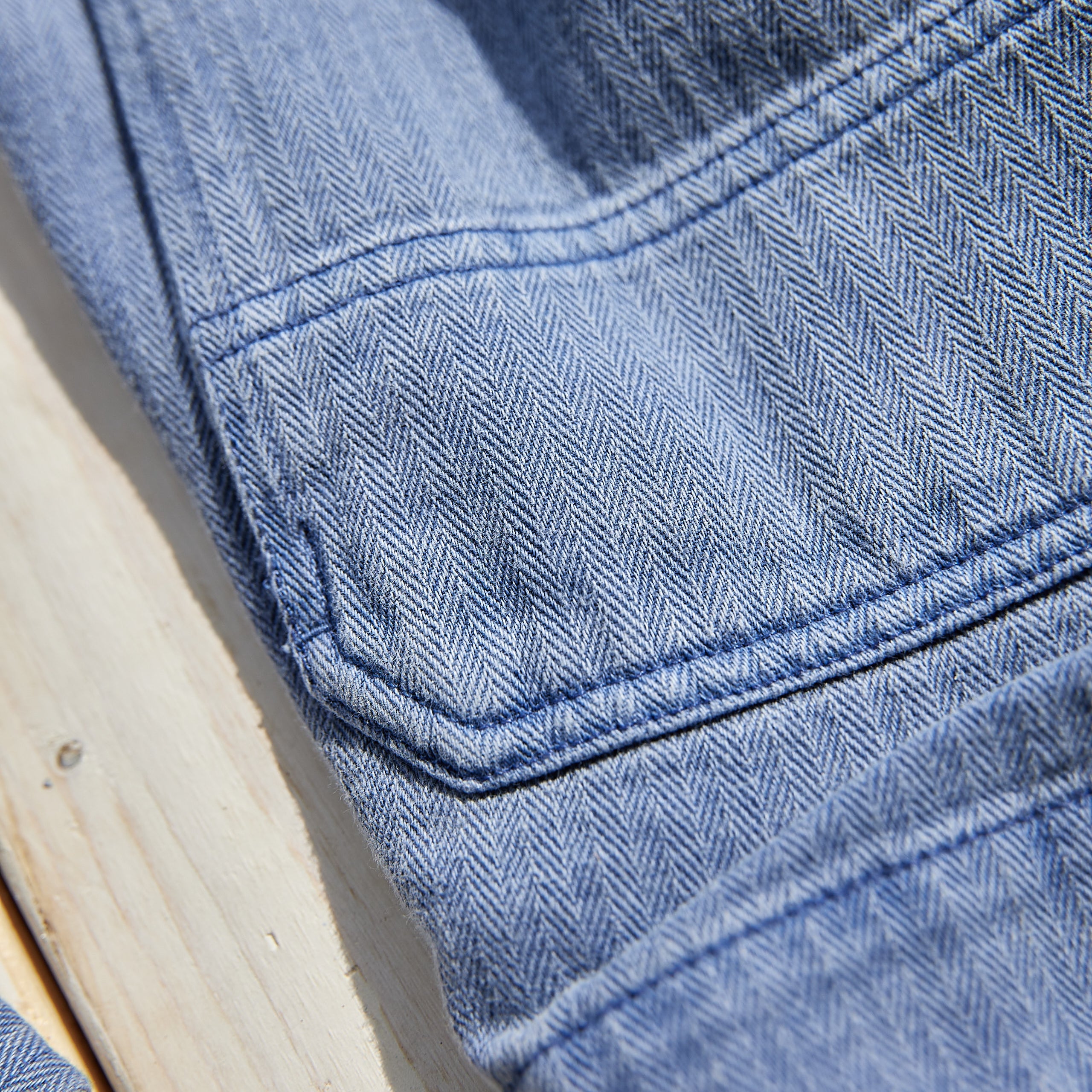 Ginew - Barn Jacket Indigo Herringbone