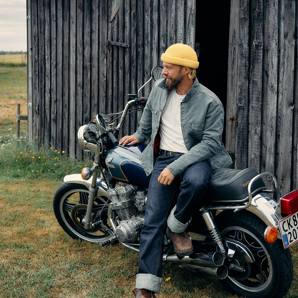 Ginew - Legends Rider - Charcoal + Pendleton