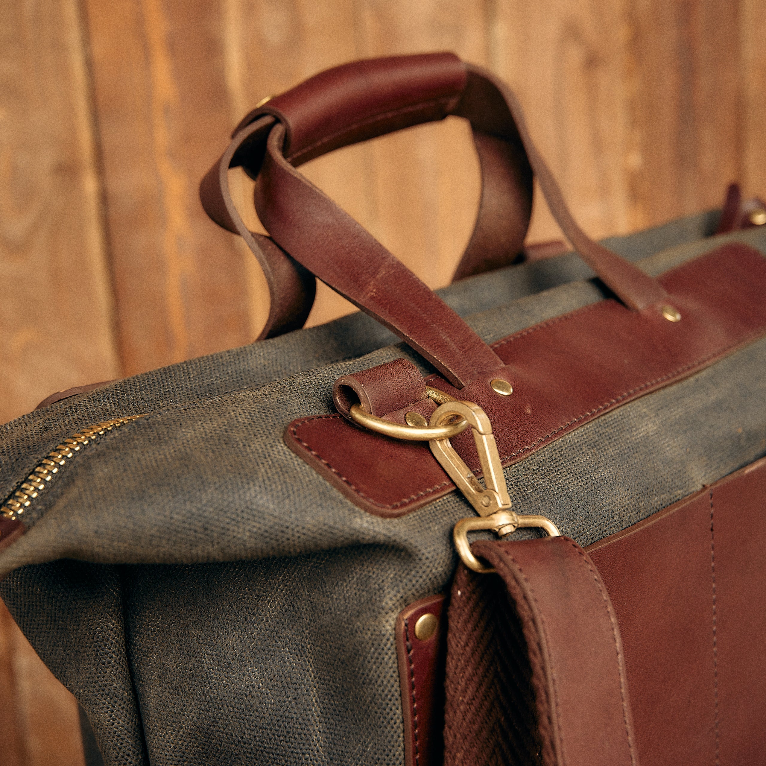 Iron & Resin - Overland Tote Bag 20.5 L