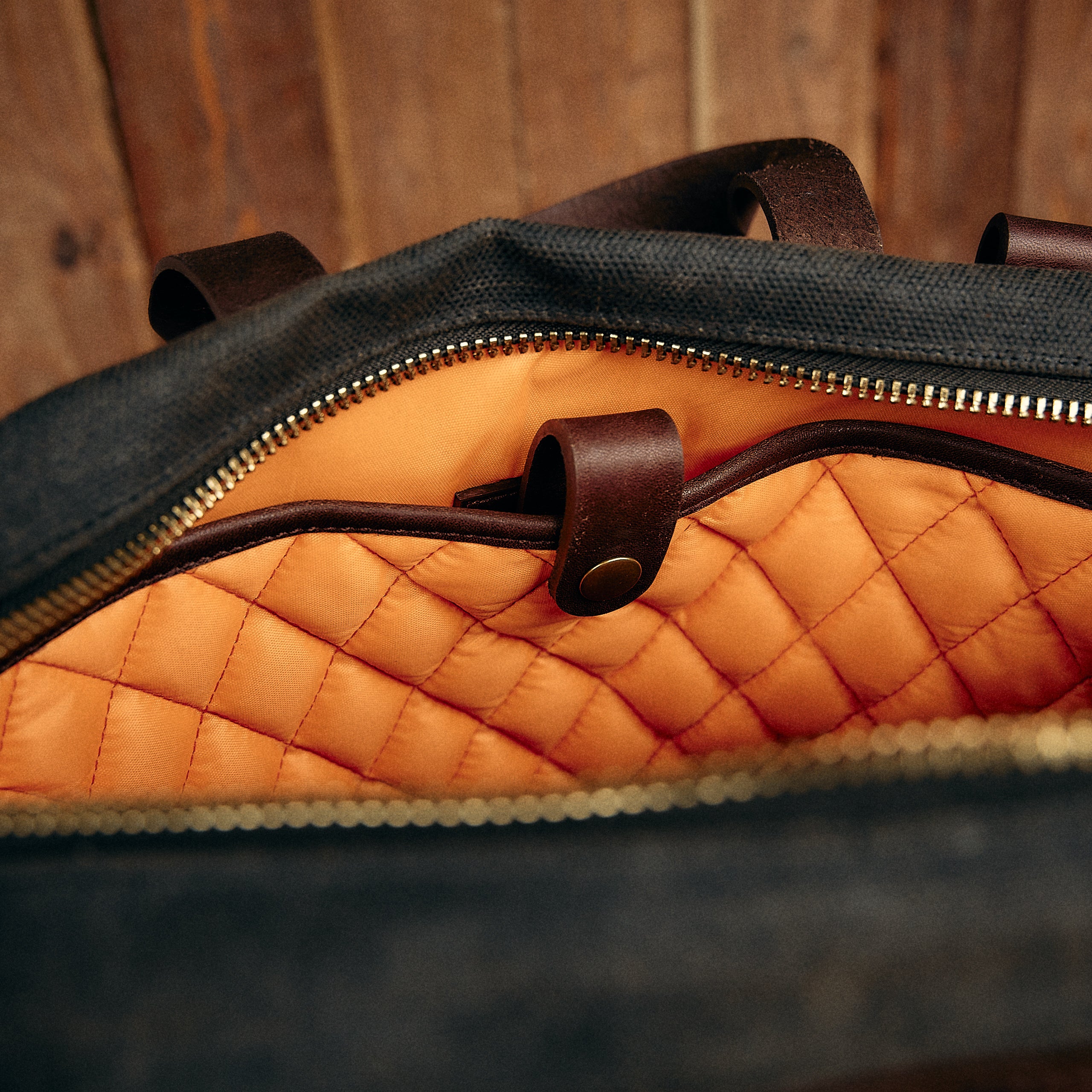 Iron & Resin - Overland Tote Bag 20.5 L