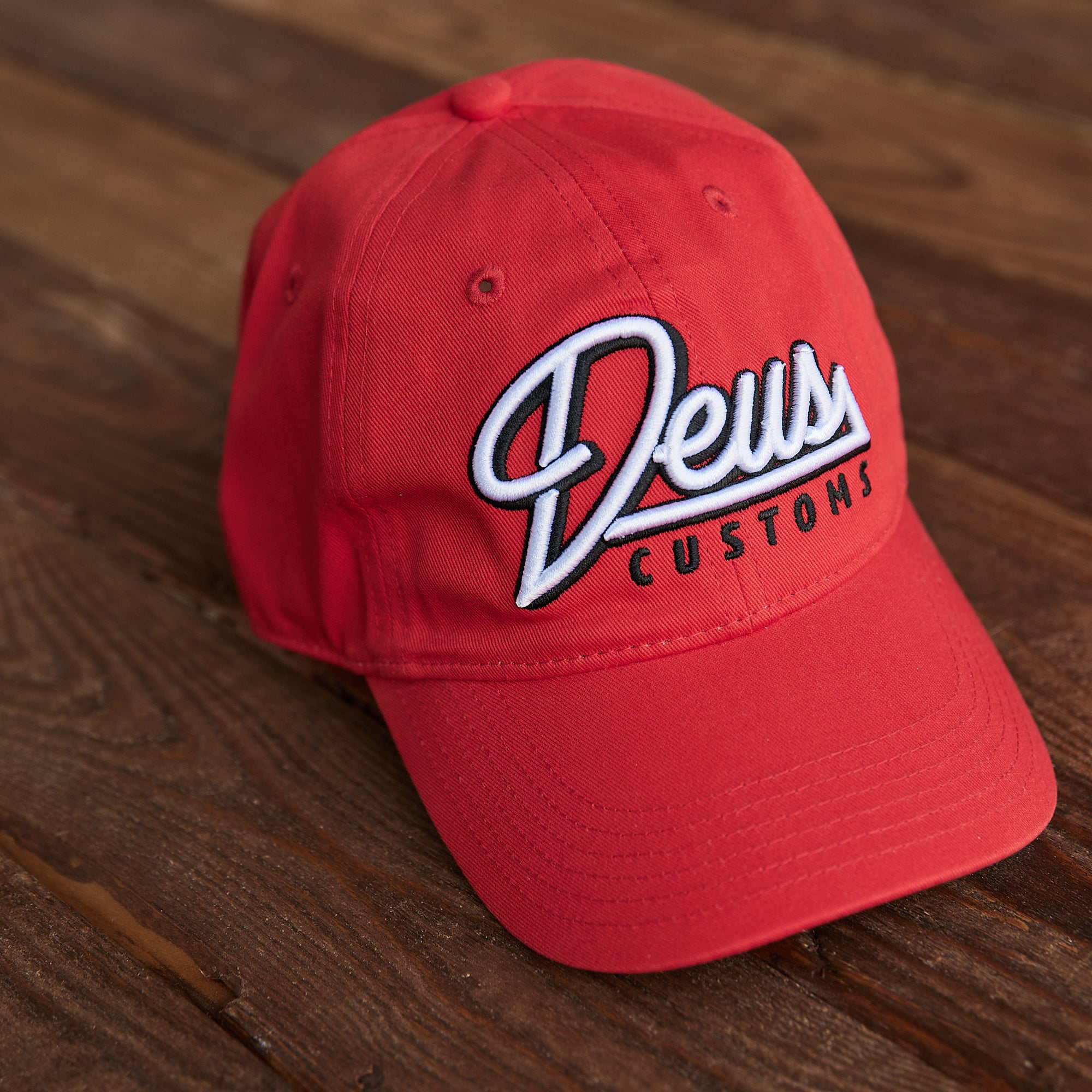 Deus Ex Machina - Dad Cap - RED