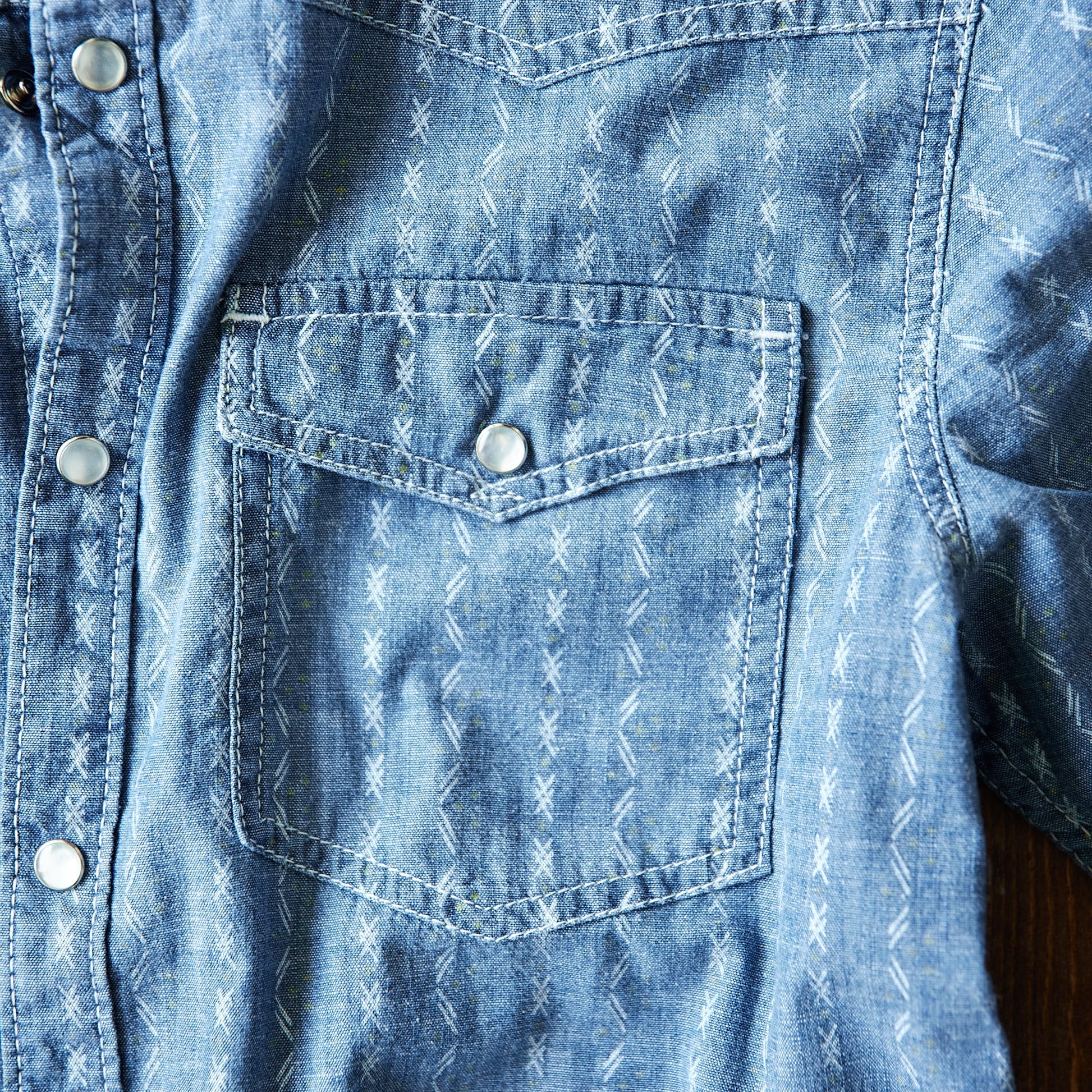 Iron and Resin - Valley Shirt