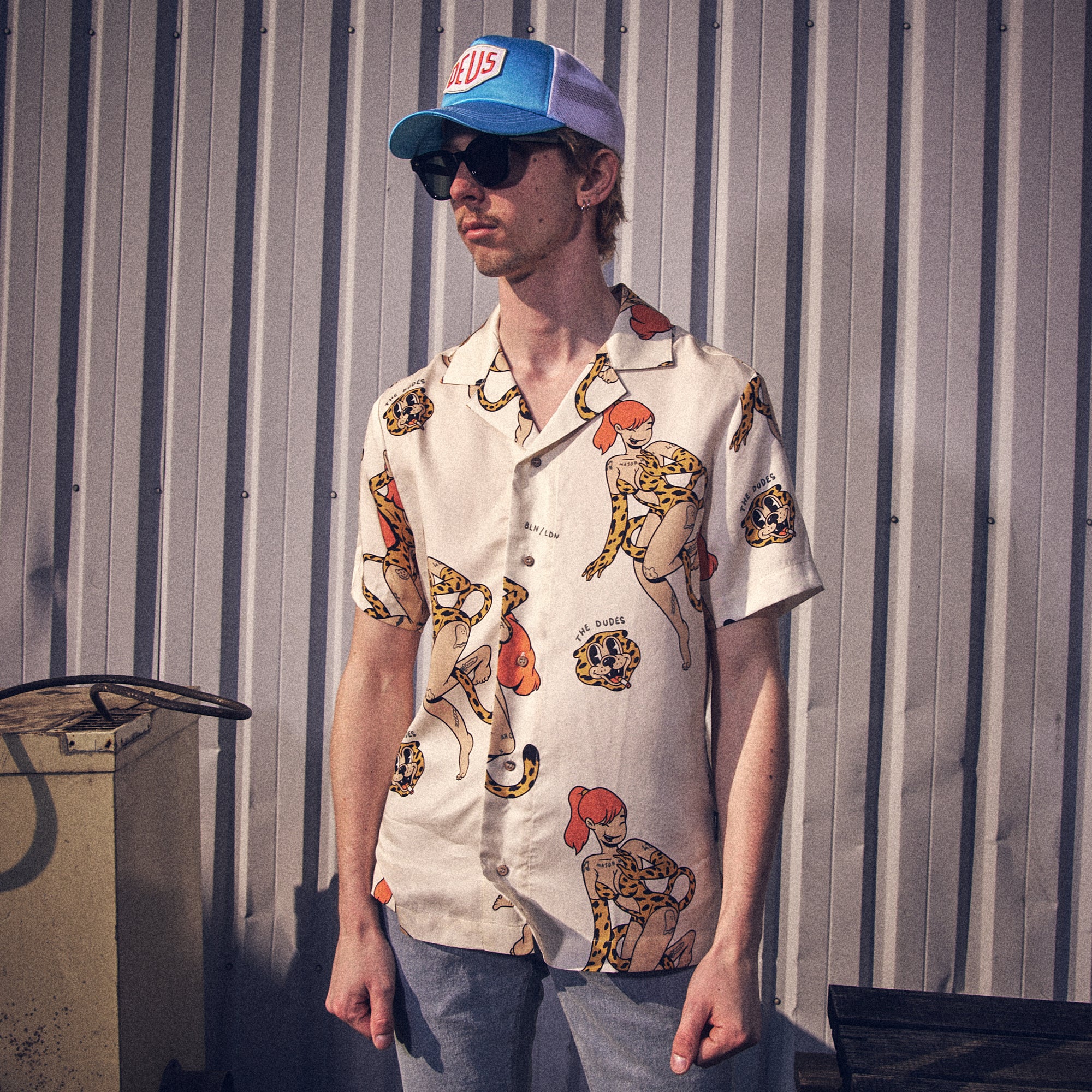 The Dudes - Hawaii Shirt - Meow