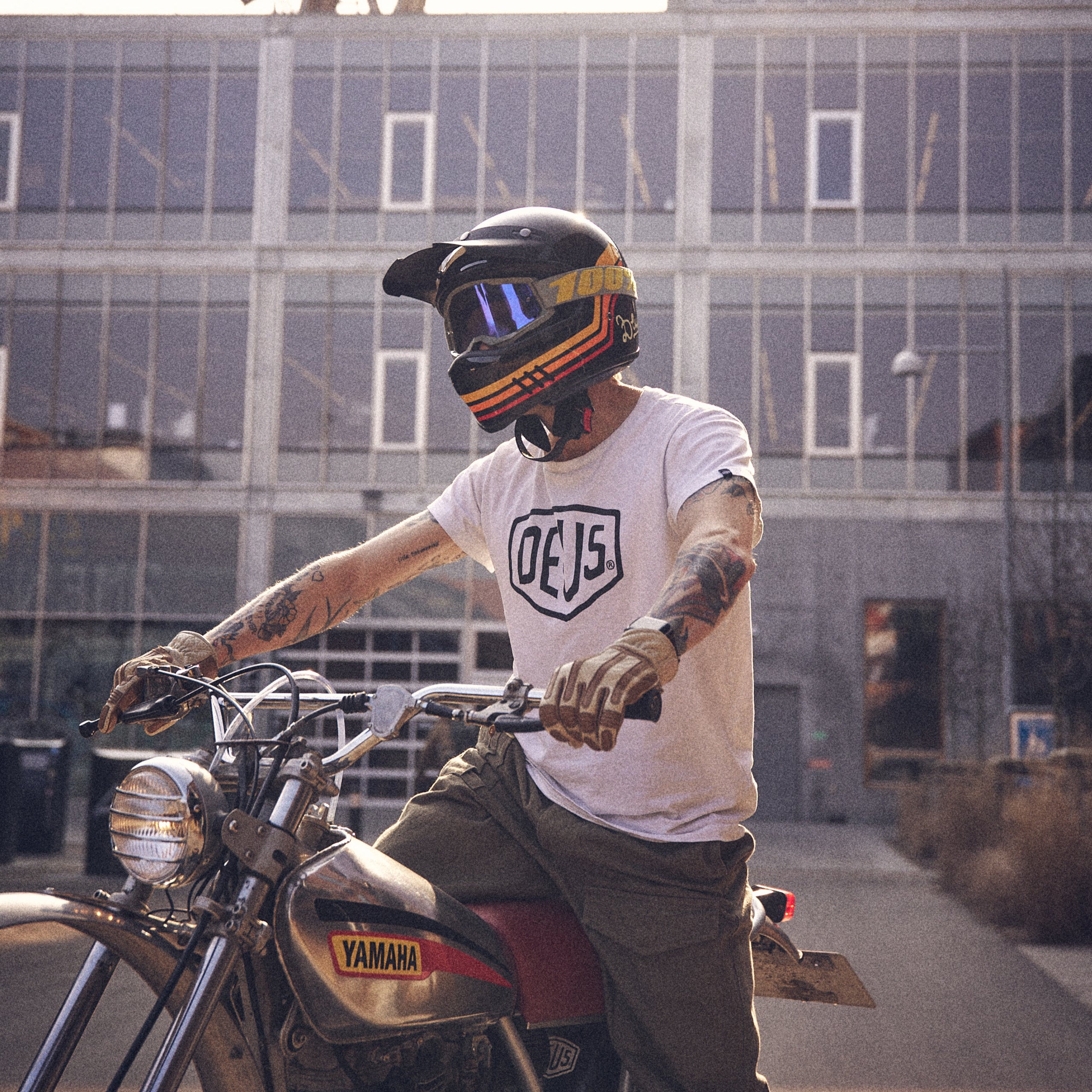 Deus Ex Machina - Mc Helmet "Stripes" - Black