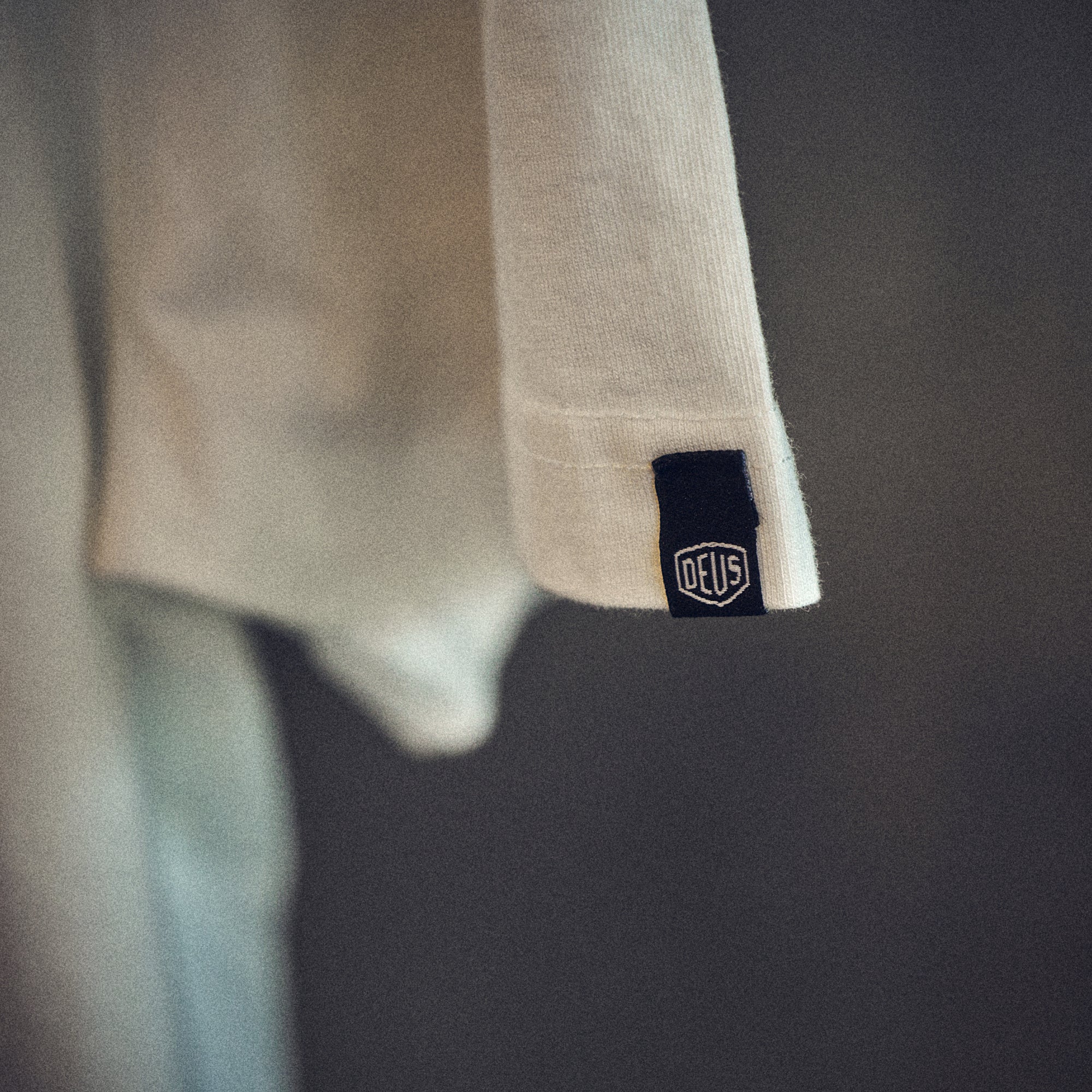 Deus Ex Machina - T-shirt - Noodle