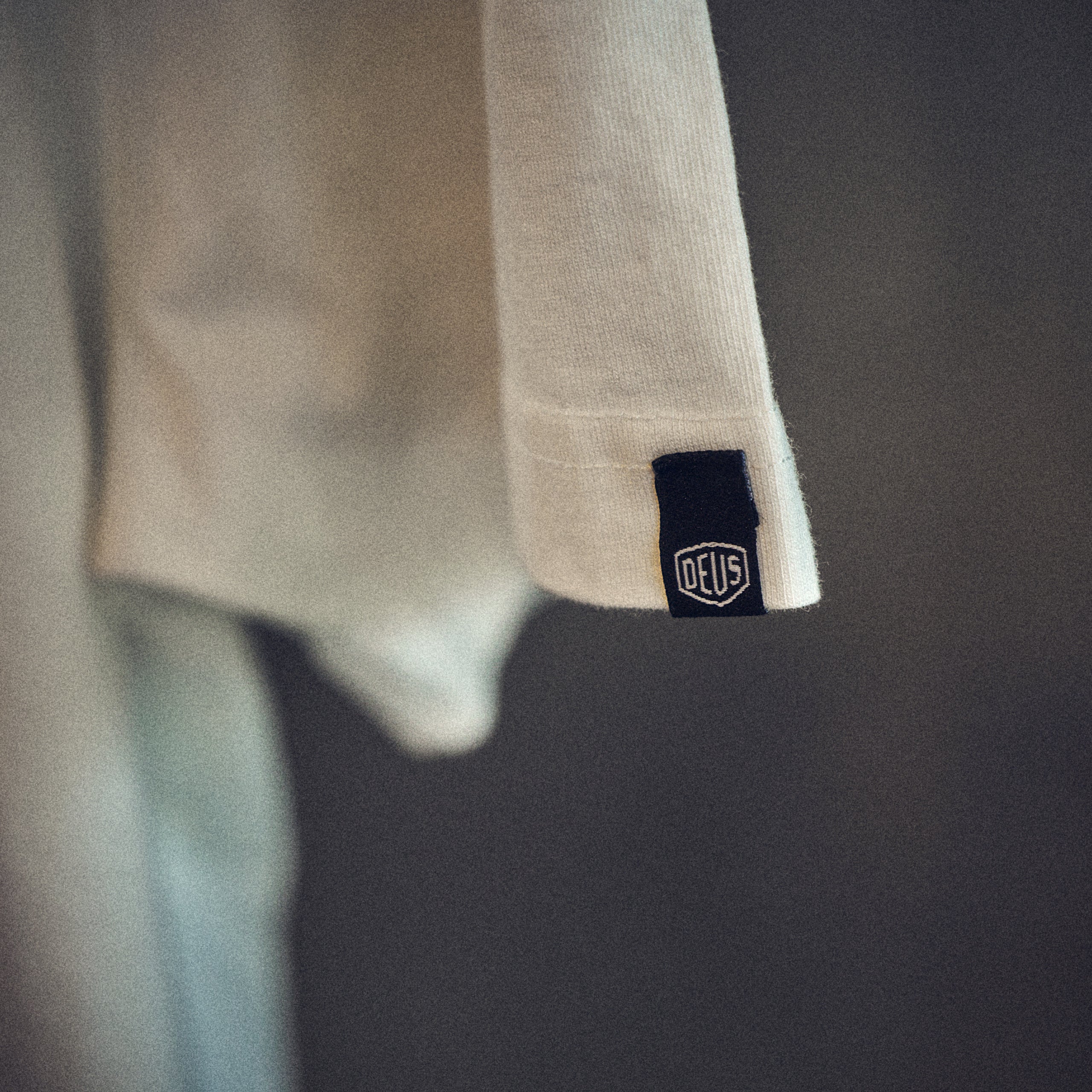 Deus Ex Machina - T-shirt - Noodle