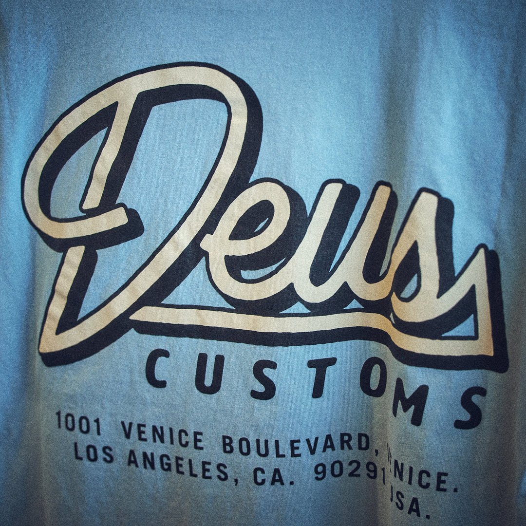 Deus Ex Machina - T-shirt - Conduit