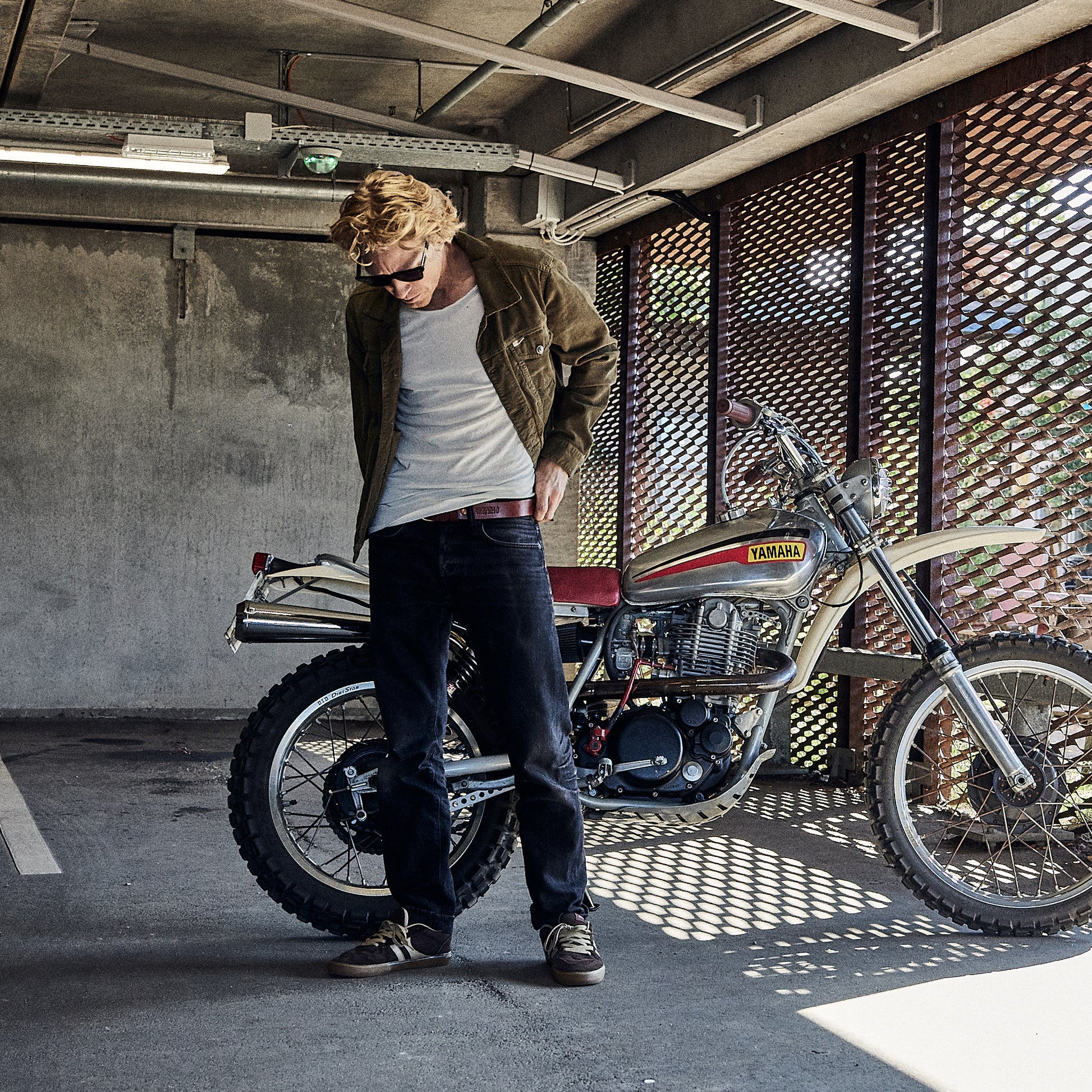 Iron & Resin -- Corduroy Rambler Jacket - Grøn