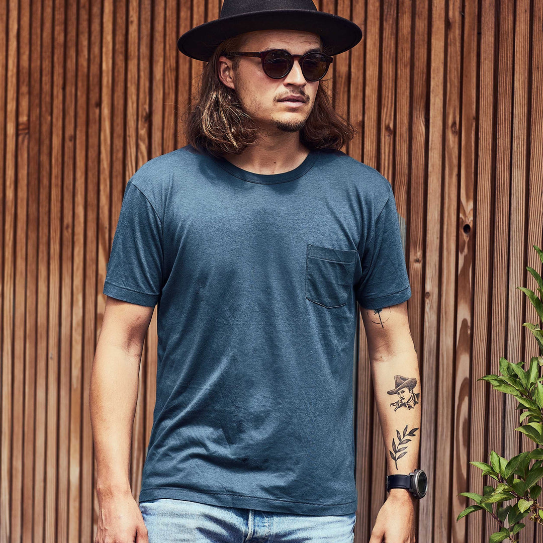 FBC TAILOR & SUPPLY - RANCHER POCKET TEE SHIRT - Petroleums-Blå