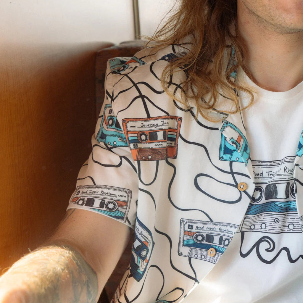 Lakor - ROADTRIP MIXTAPE SHORT SLEEVE SHIRT