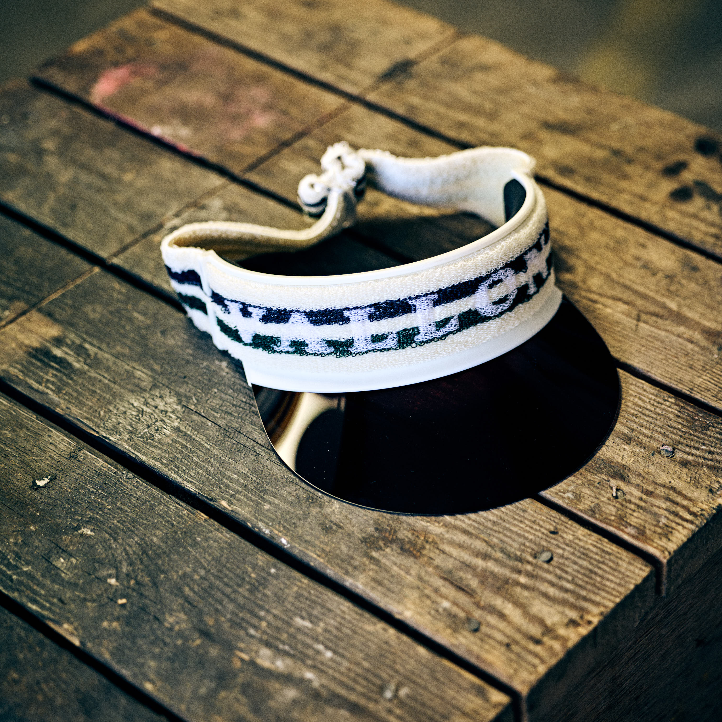 Vallon - The Vizor - Off white