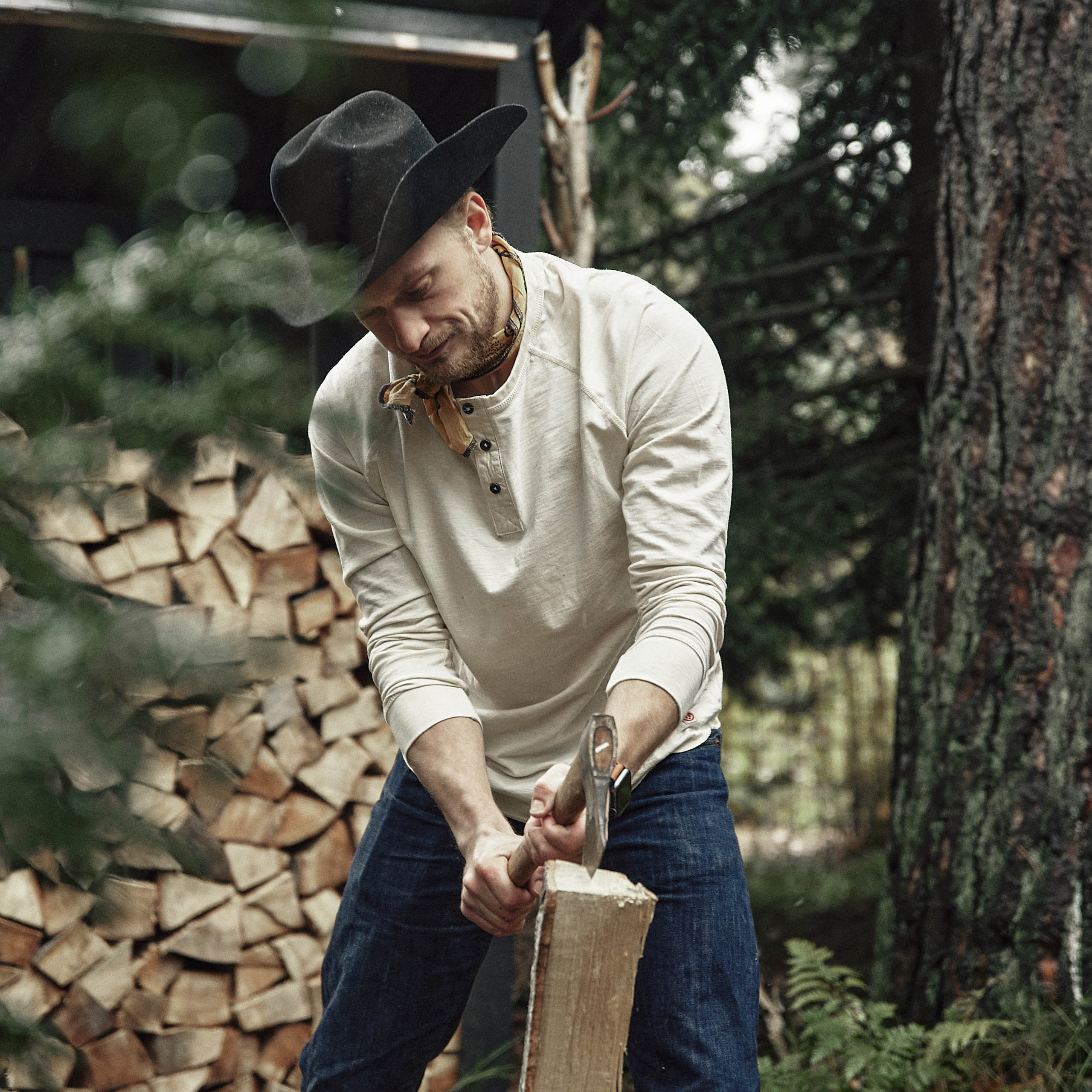 Iron and Resin - Topock Henley - Raw White