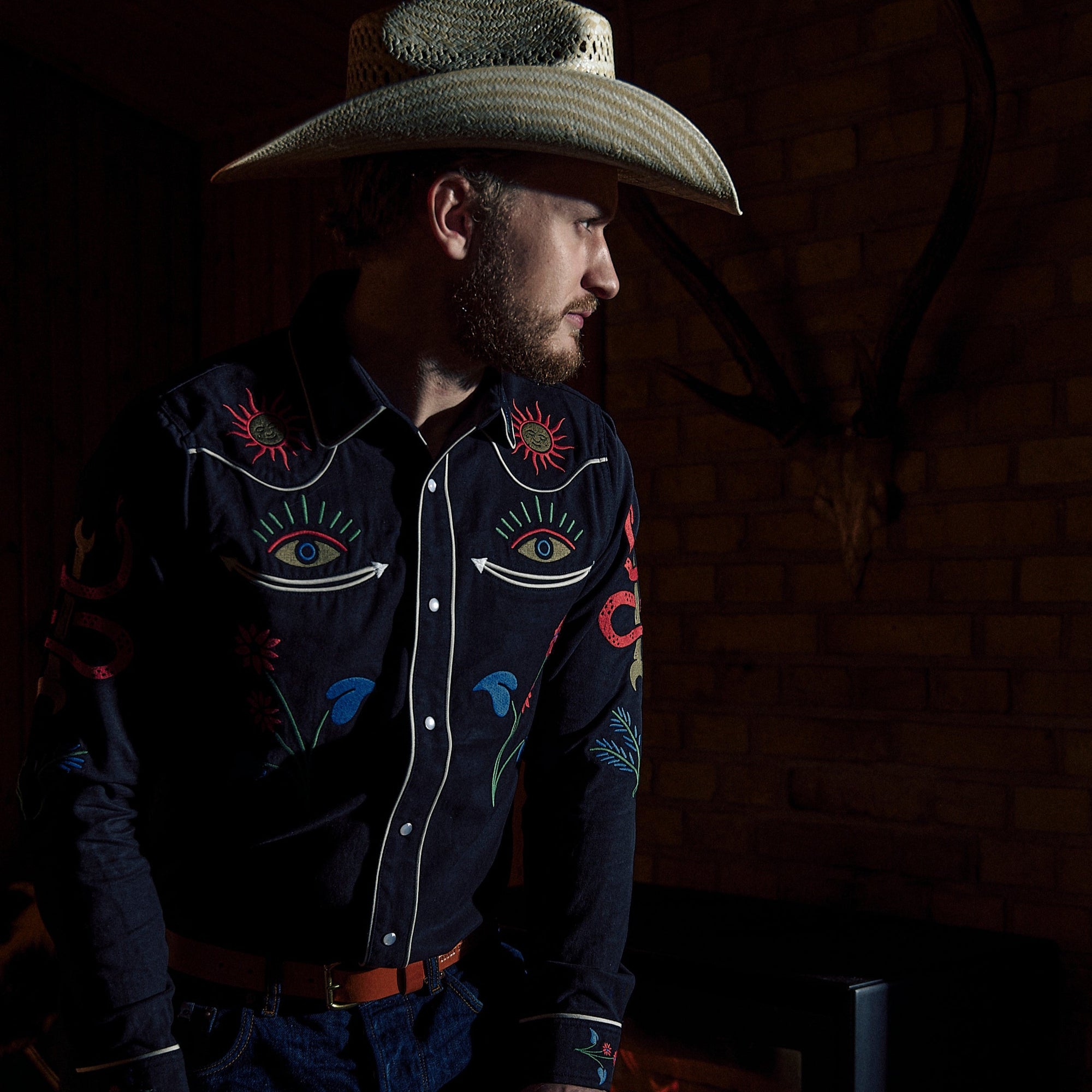 ROARK -"On The Range"Long Sleeve Shirt - Black